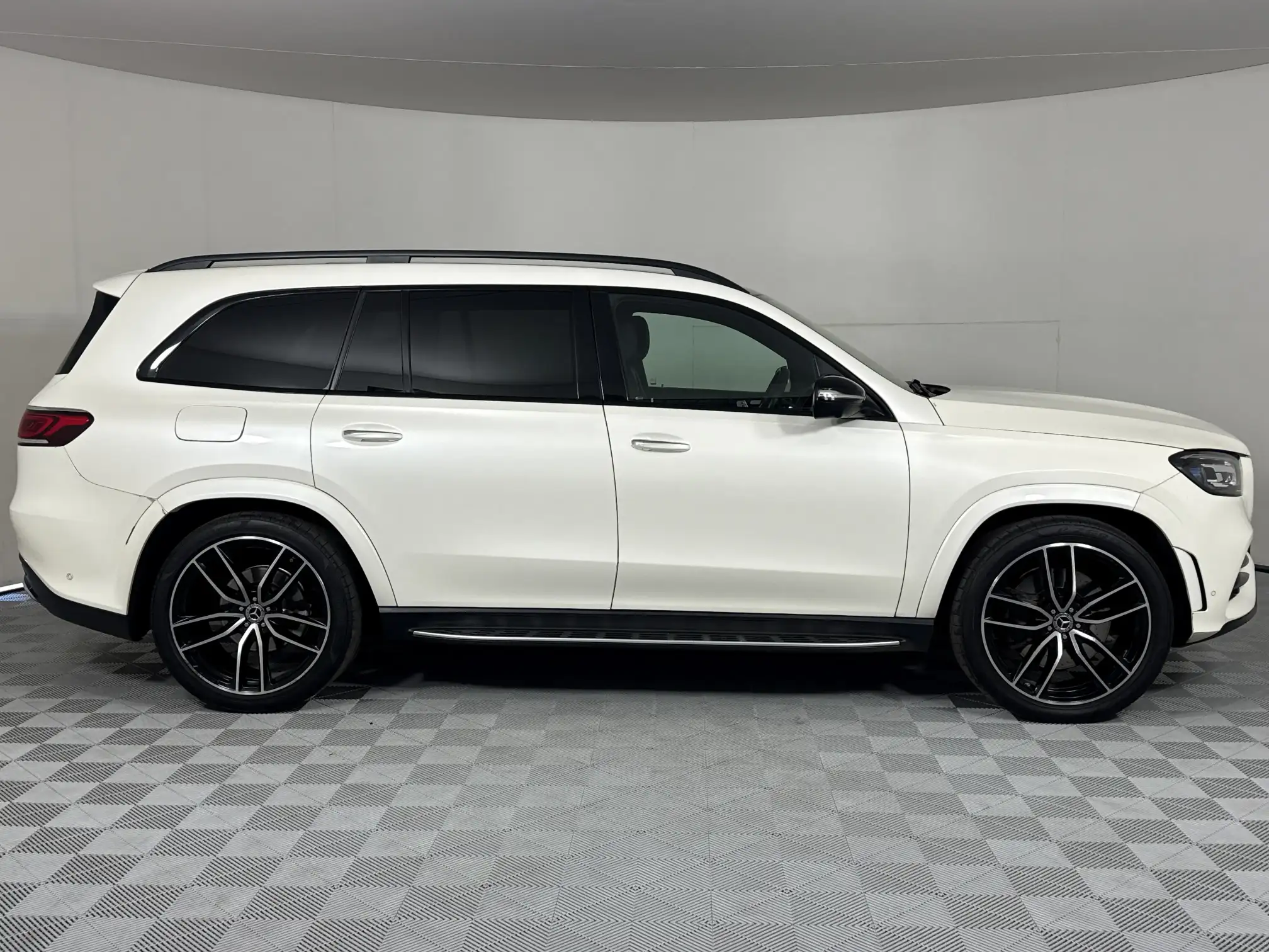 Mercedes-Benz GL Class