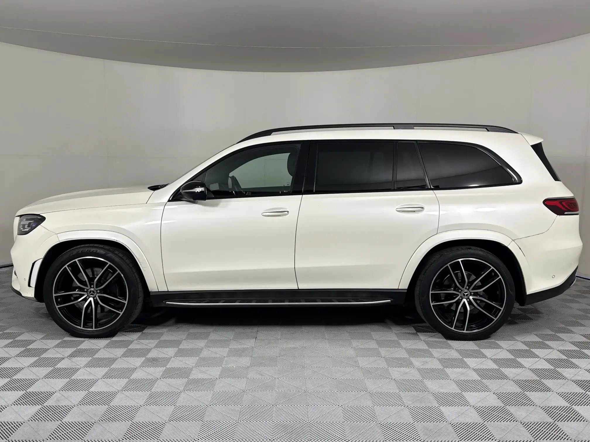 Mercedes-Benz GL Class