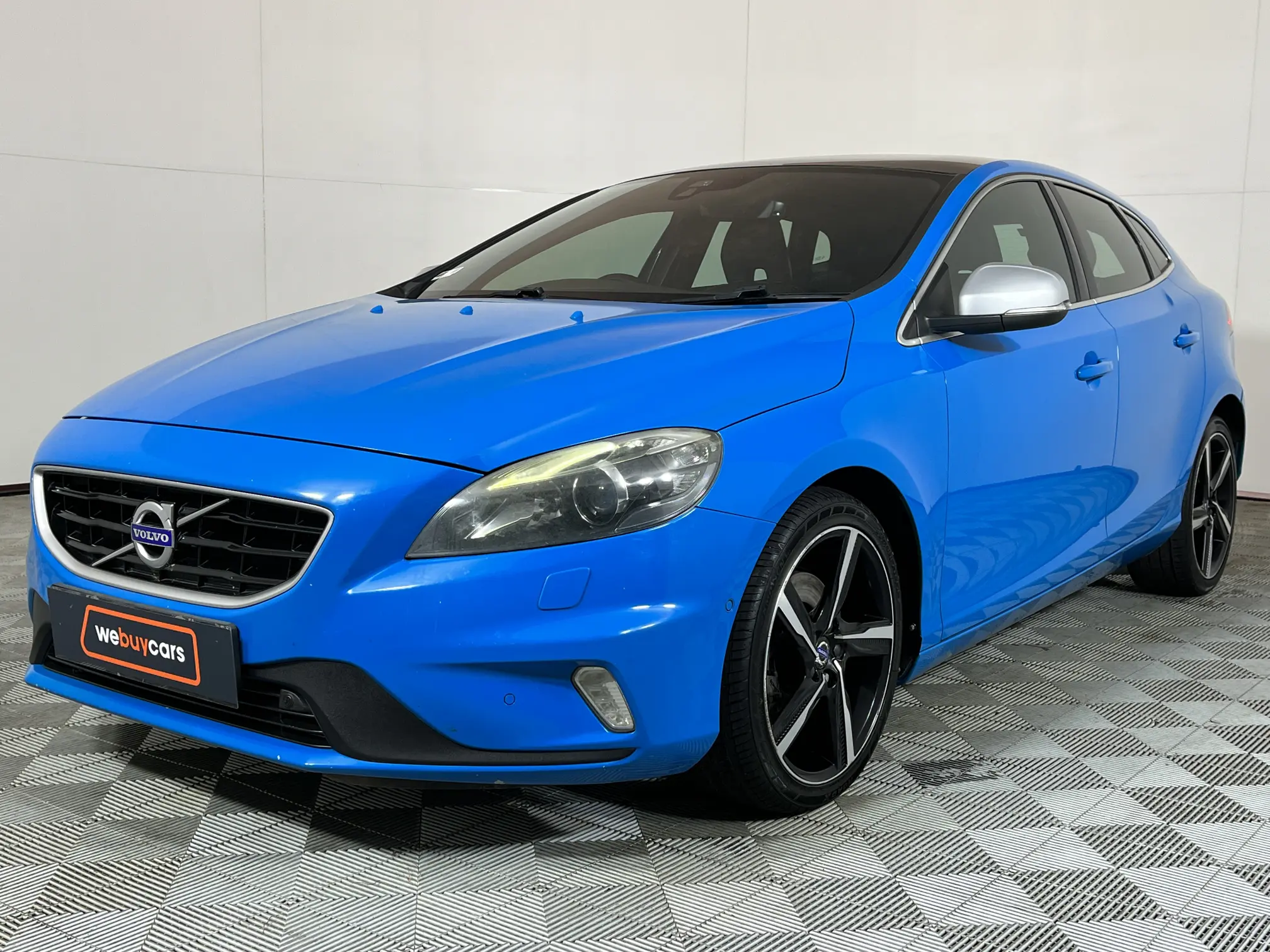 2016 Volvo V40 D2 R-Design