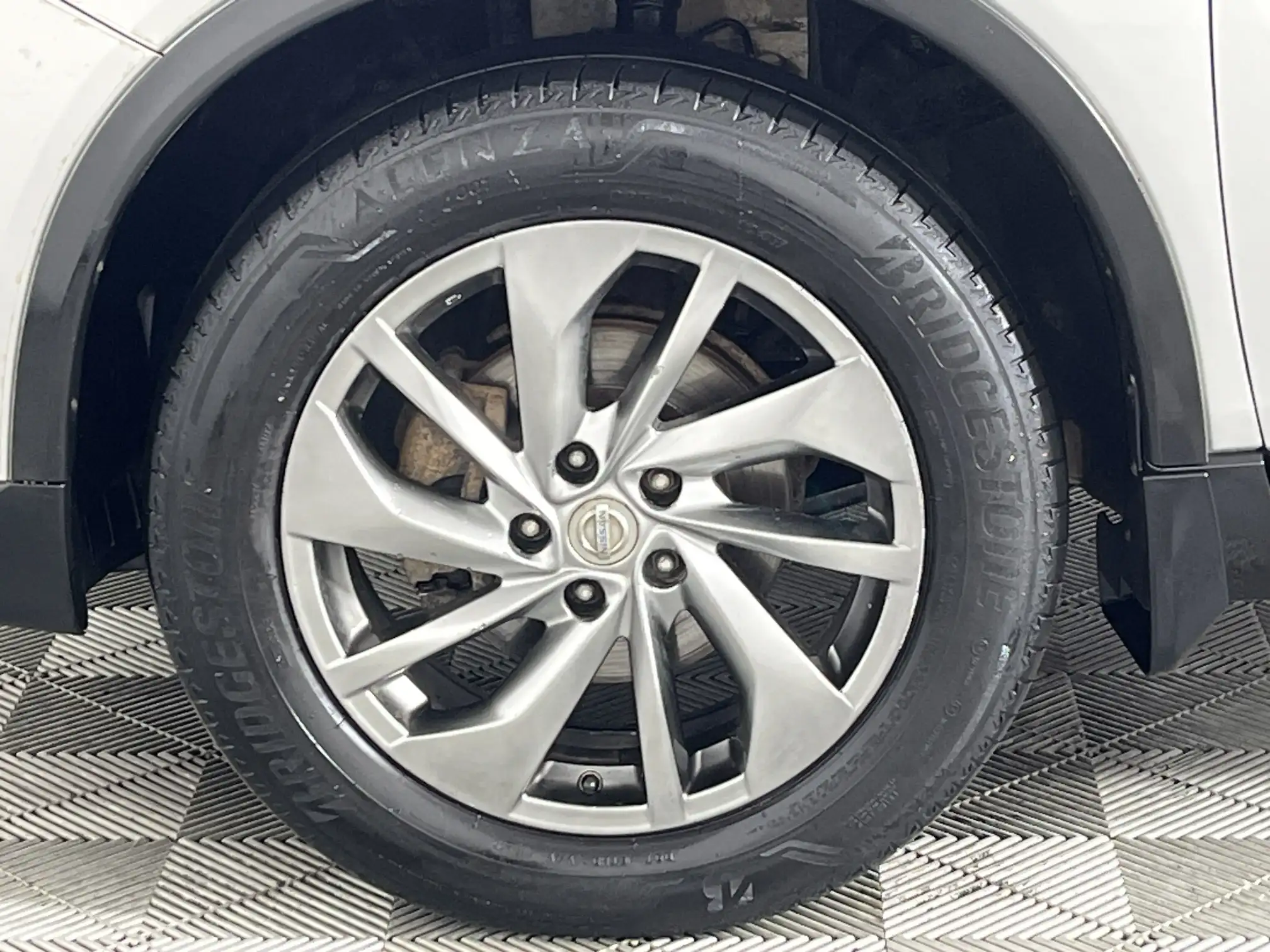 Nissan X Trail
