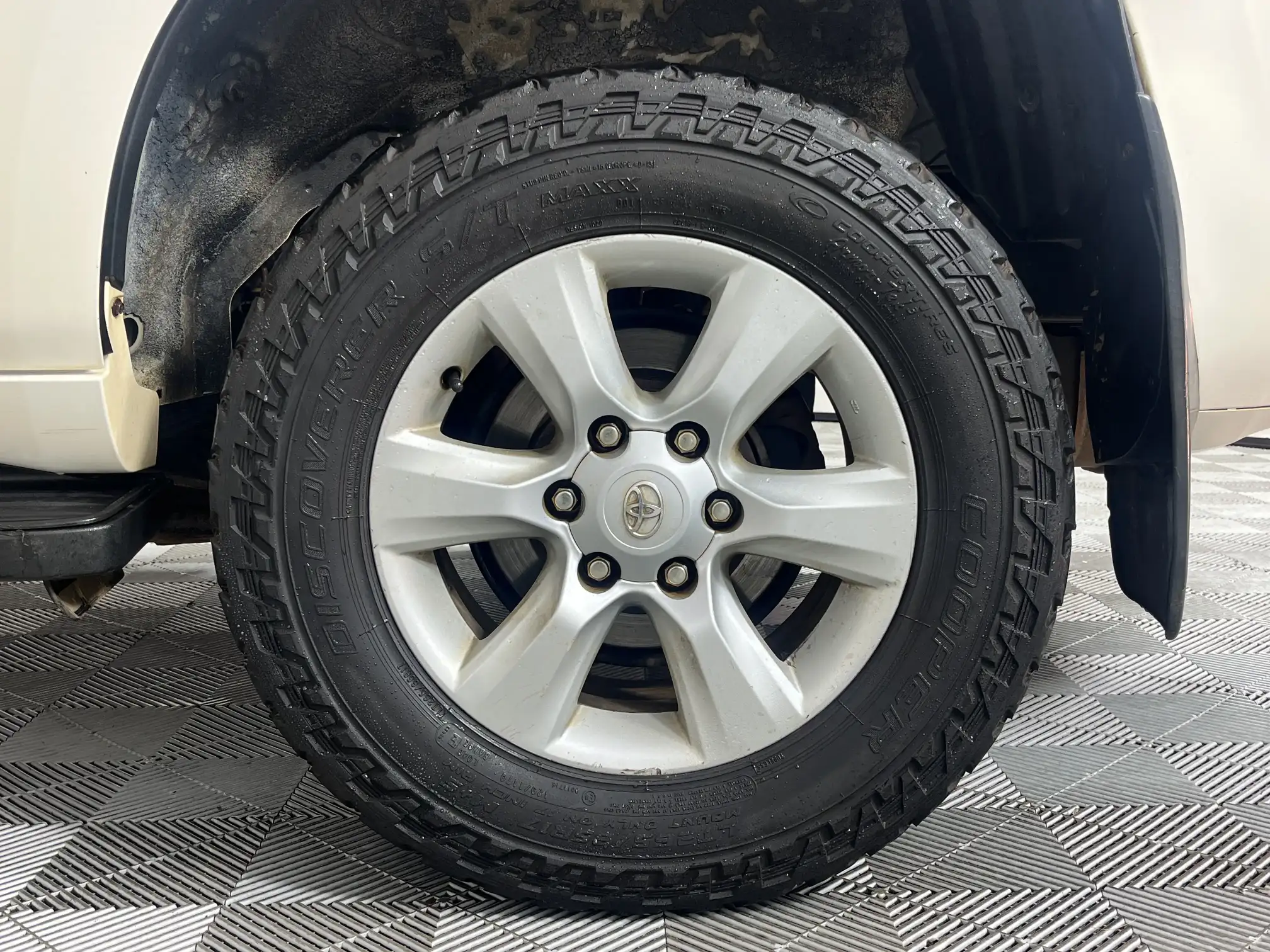 Toyota Prado