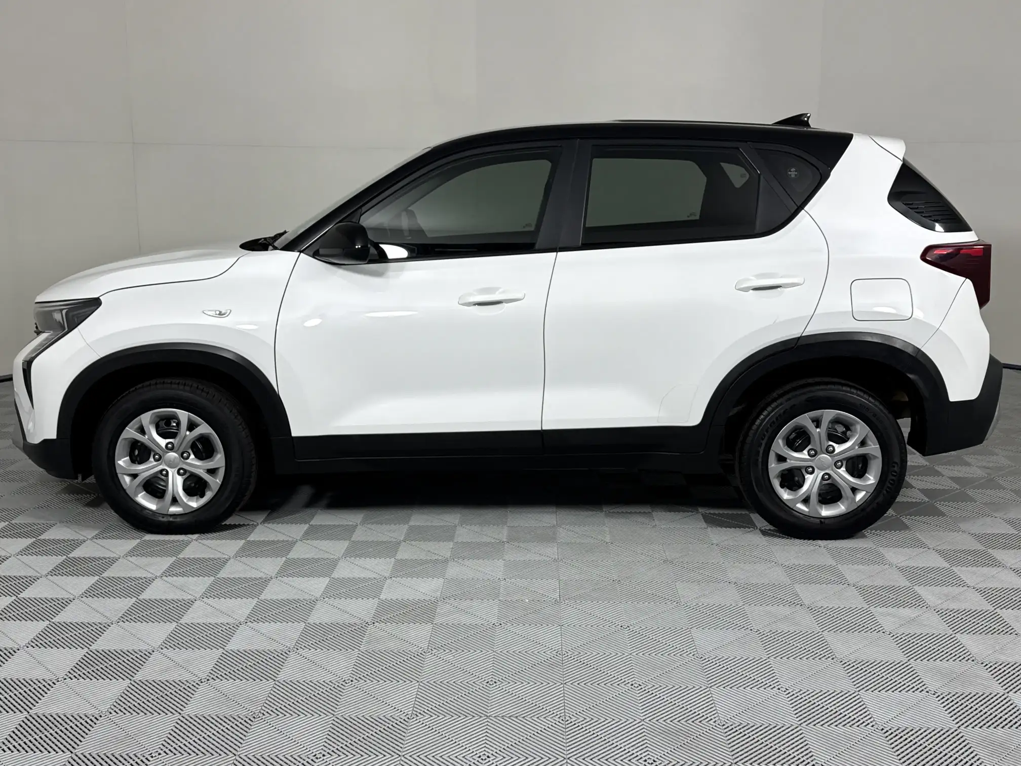 KIA Sonet