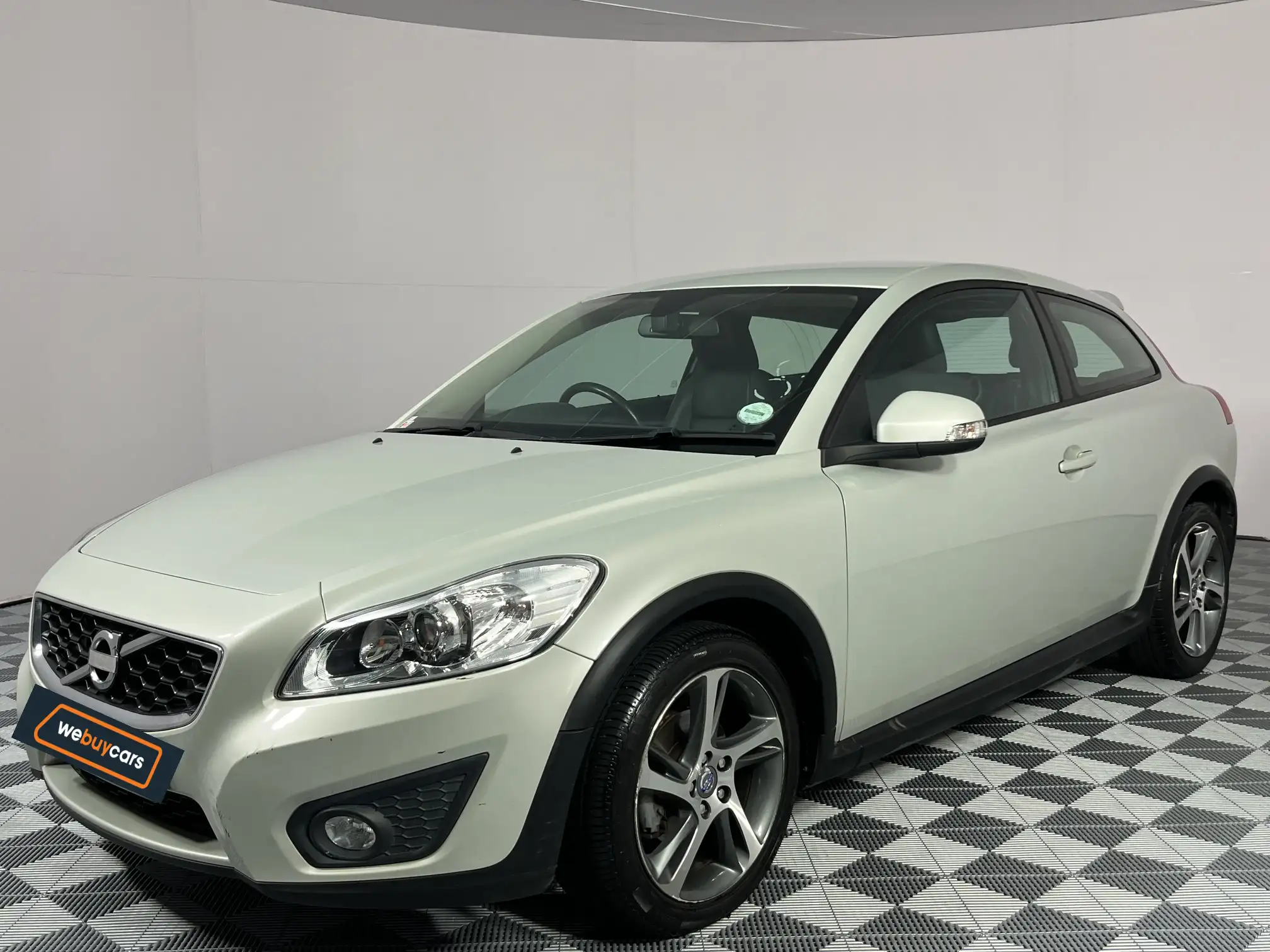 Volvo C30