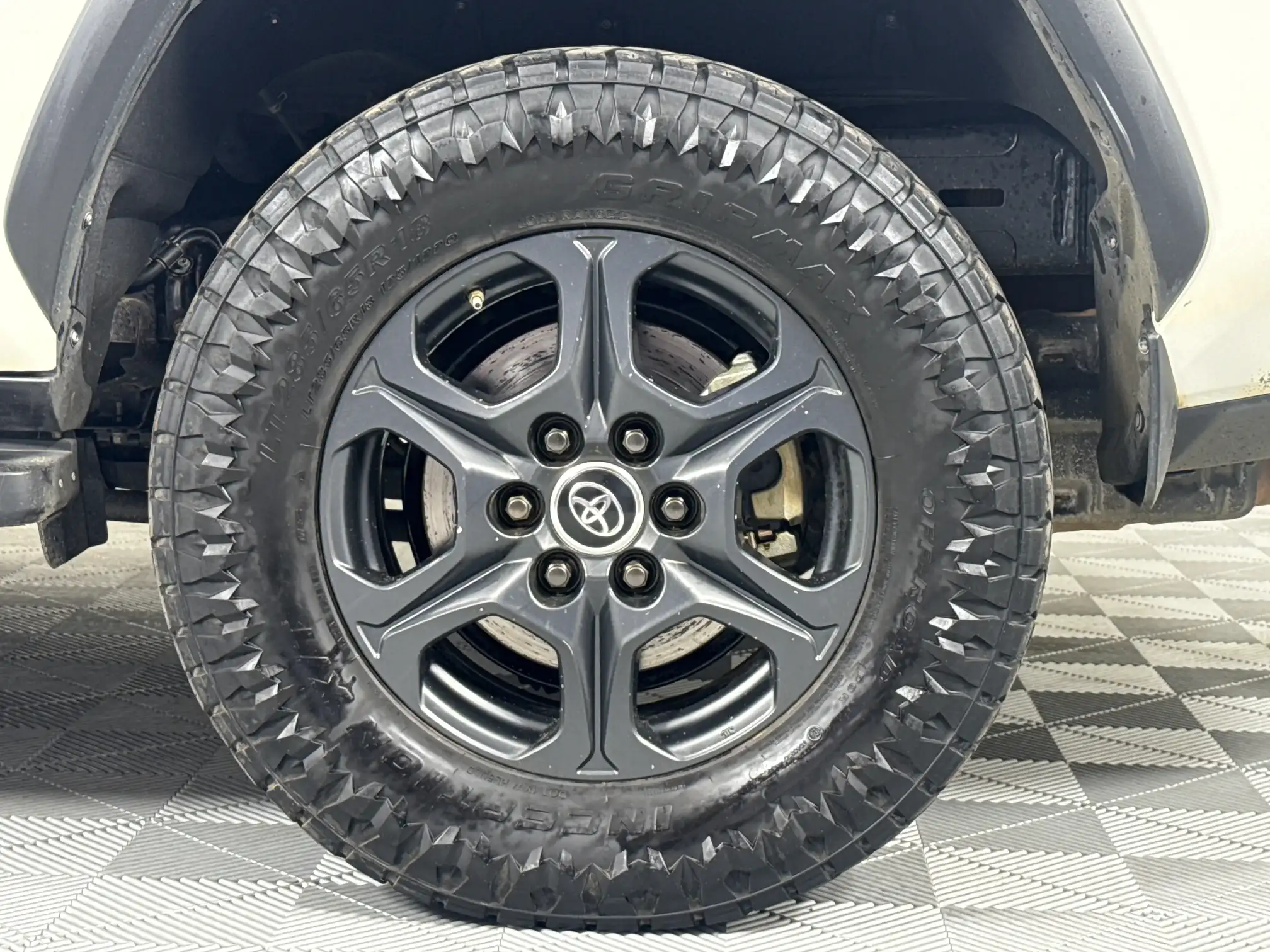 Toyota Land Cruiser