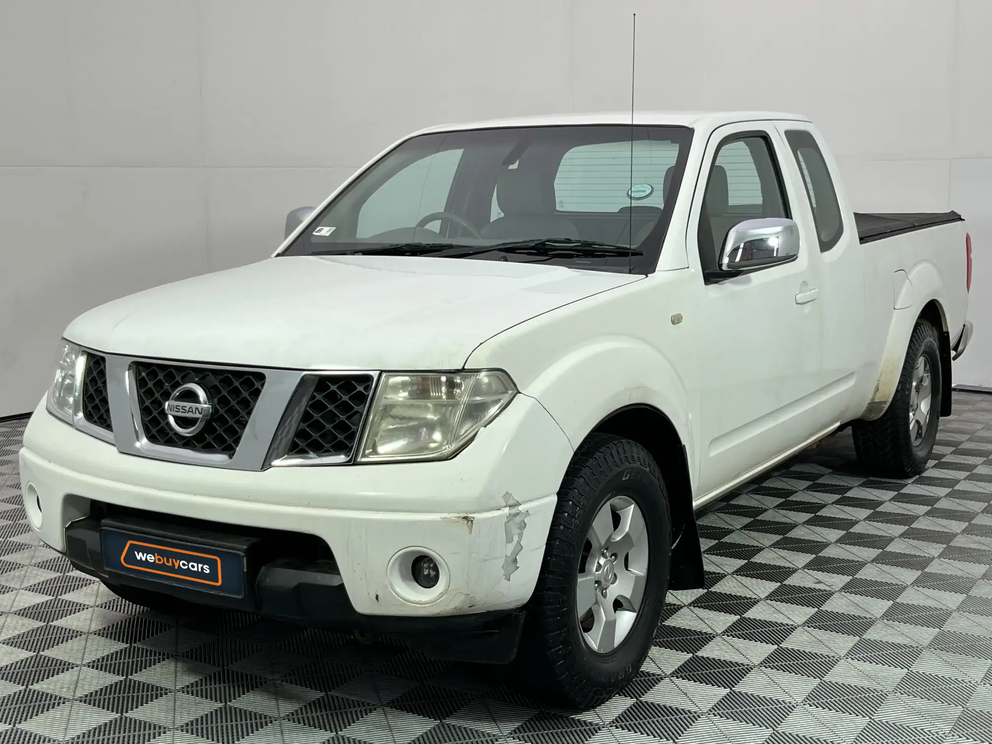 We Buy Cars | 2010 Nissan Navara — Stock Number 95CC11415