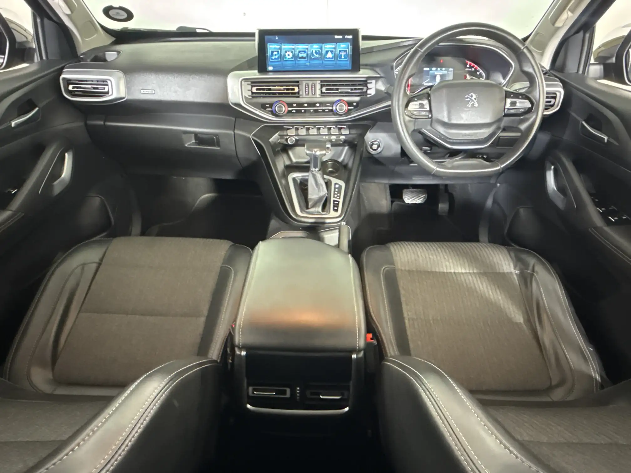 Peugeot Landtrek