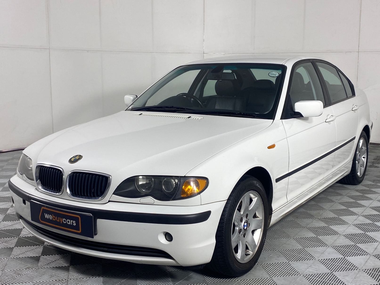 Used 05 Bmw 3 Series 318i E46 F L For Sale Webuycars