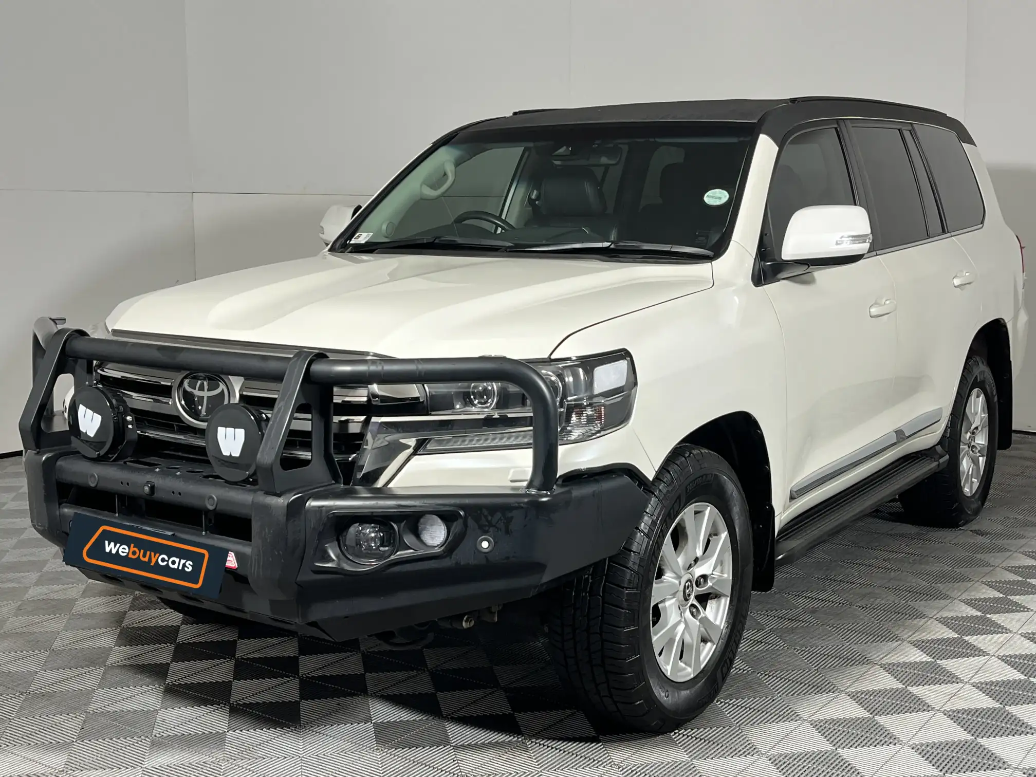 2019 Toyota Land Cruiser