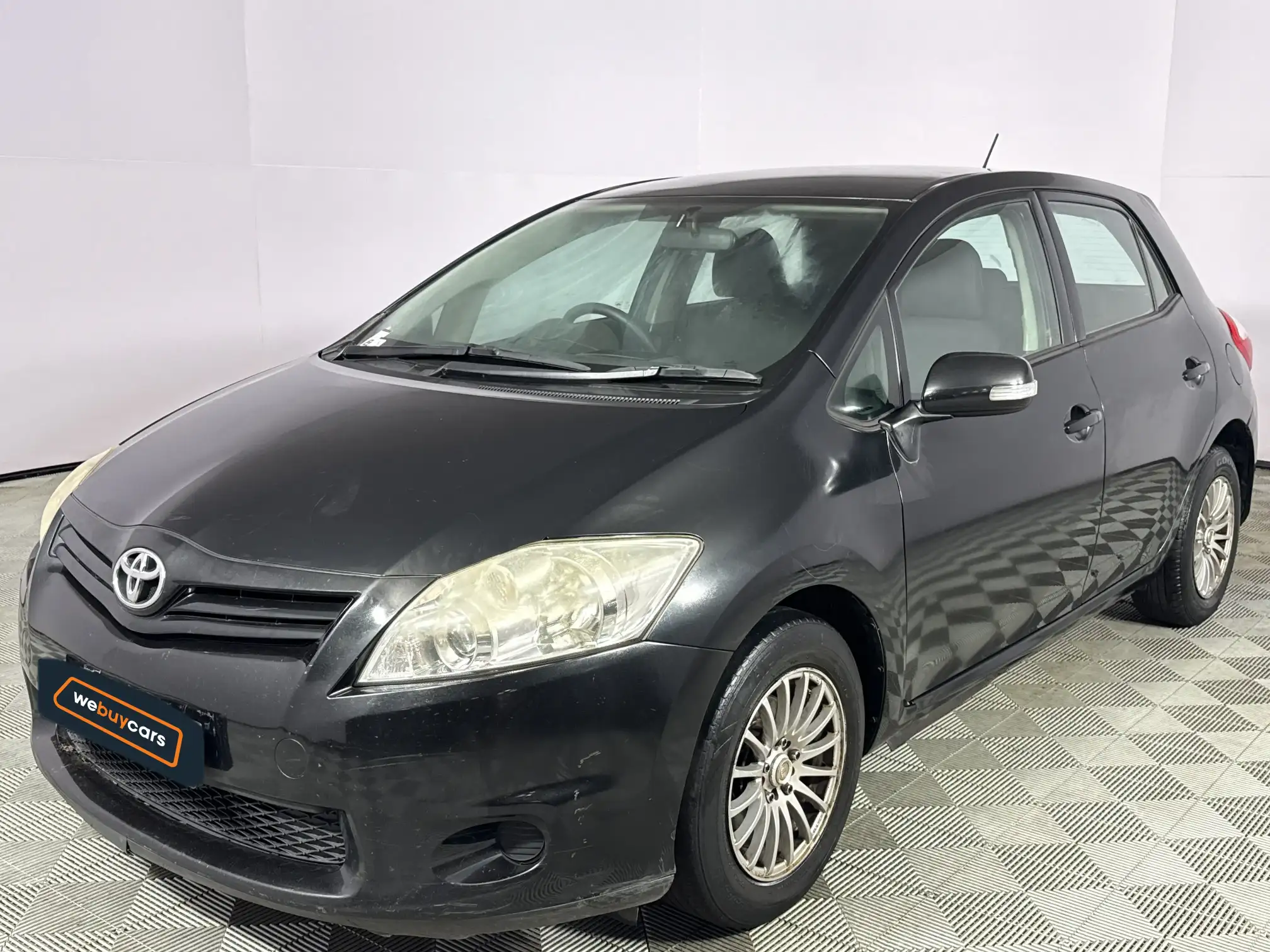 2011 Toyota Auris