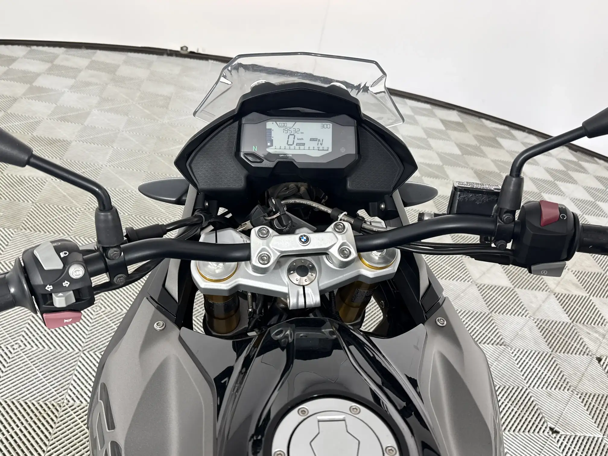 BMW C
