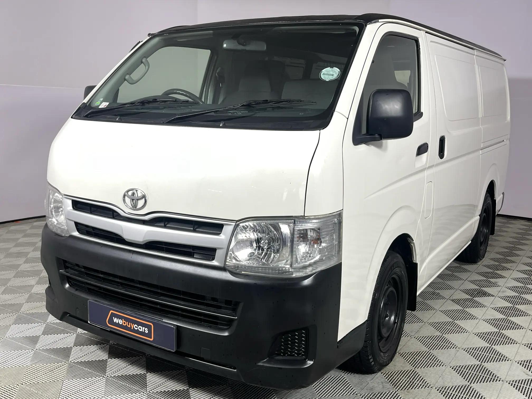 Toyota Quantum 2.7 Panel Van