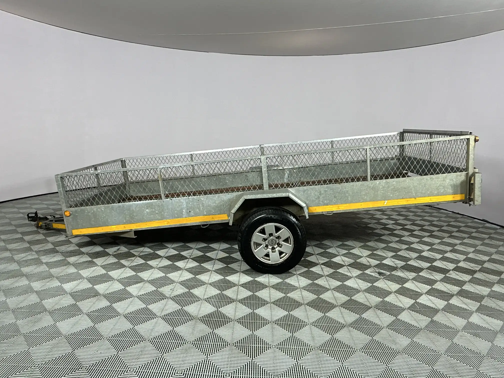 Designer Trailers 9 meter