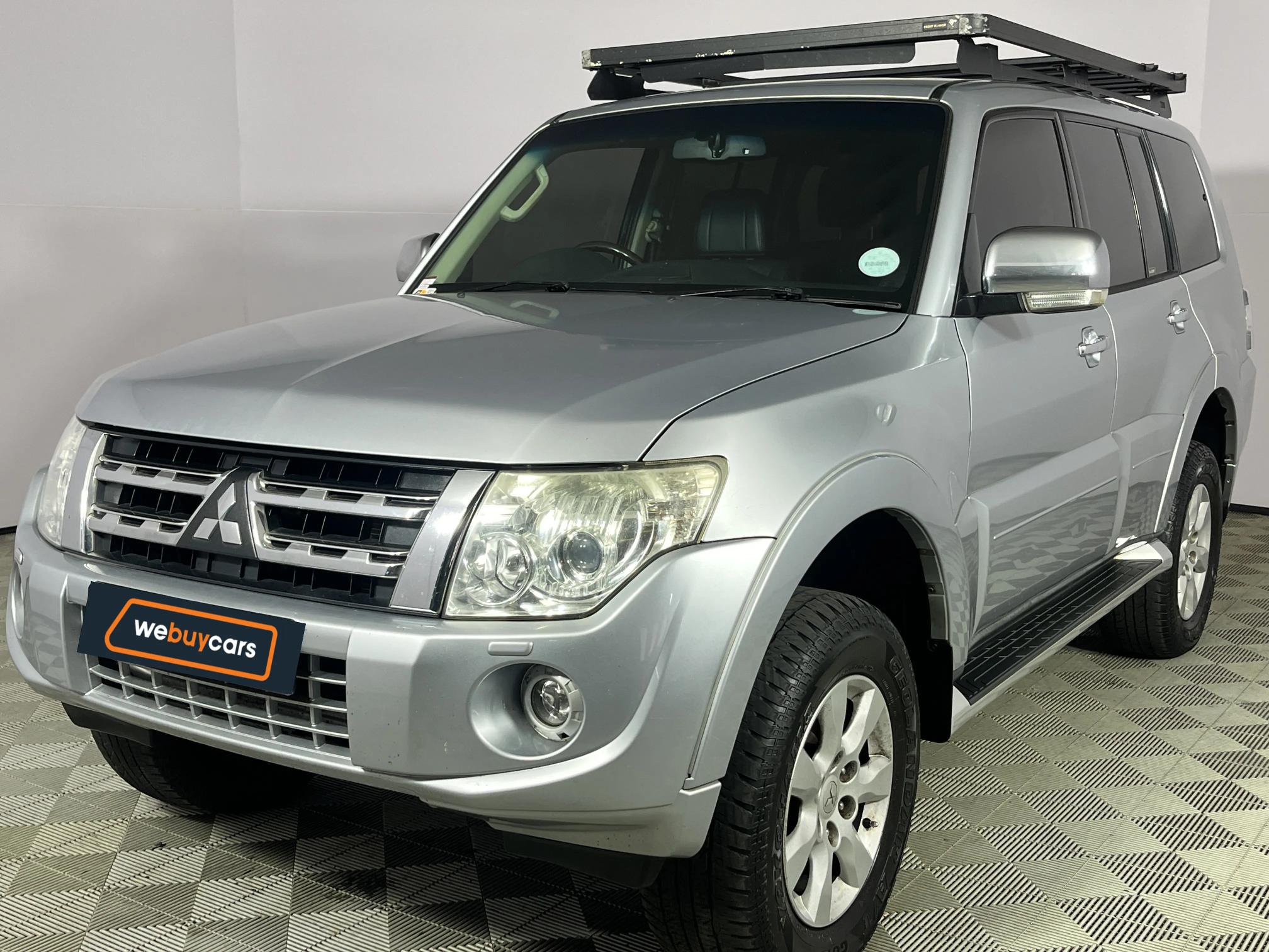 Mitsubishi Pajero 3.2 Di-Dc (140 kW) GLS Auto