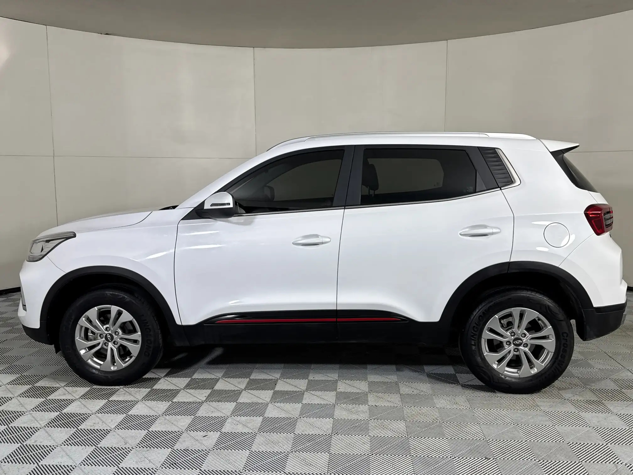 Chery Tiggo 4