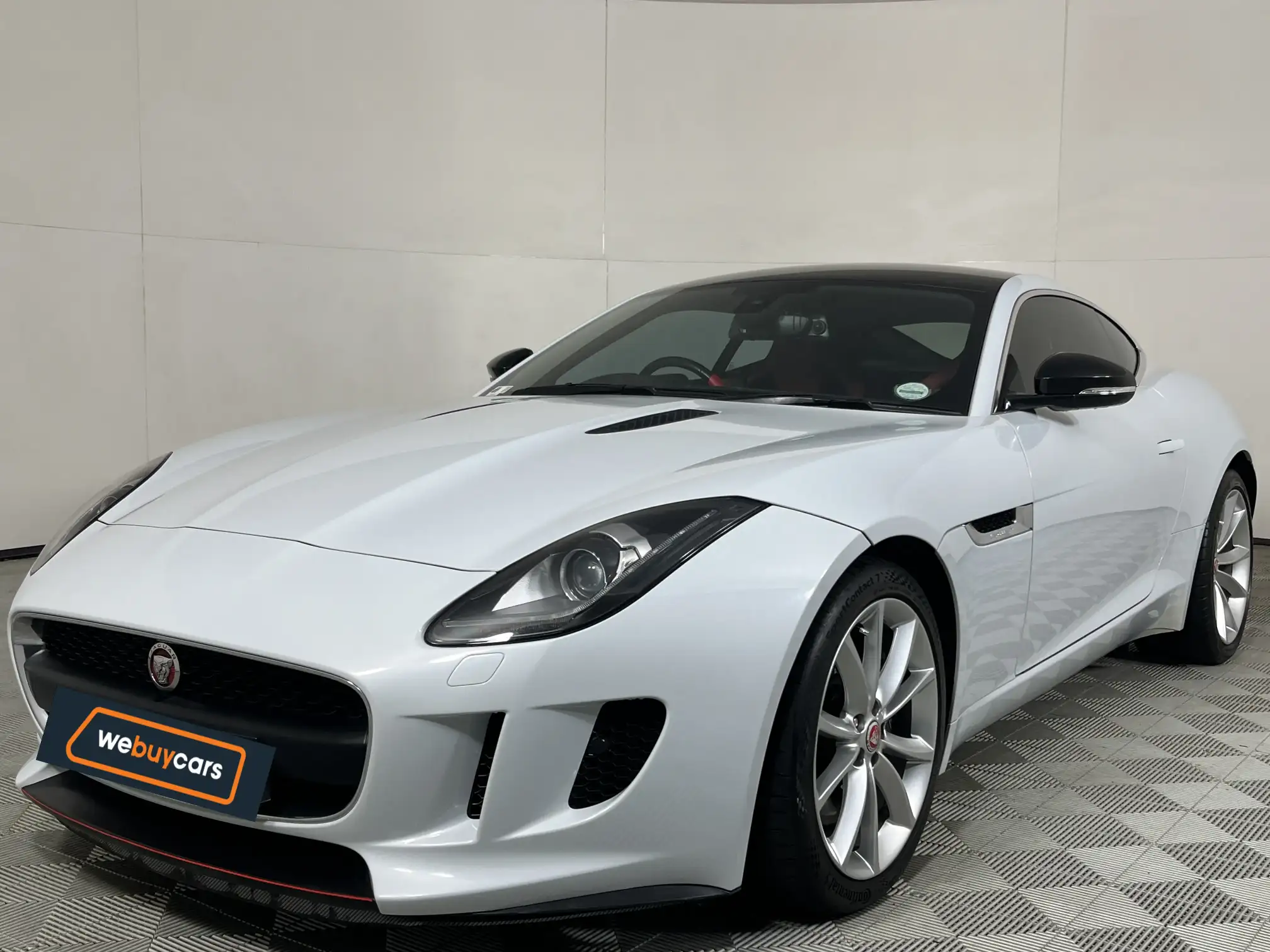 2017 Jaguar F-Type