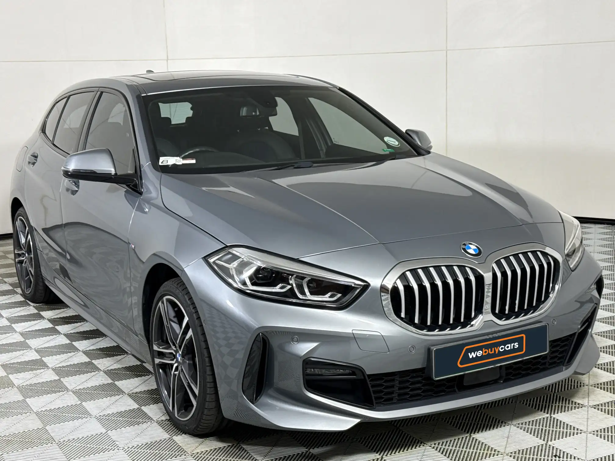 BMW 1 Series (f40)