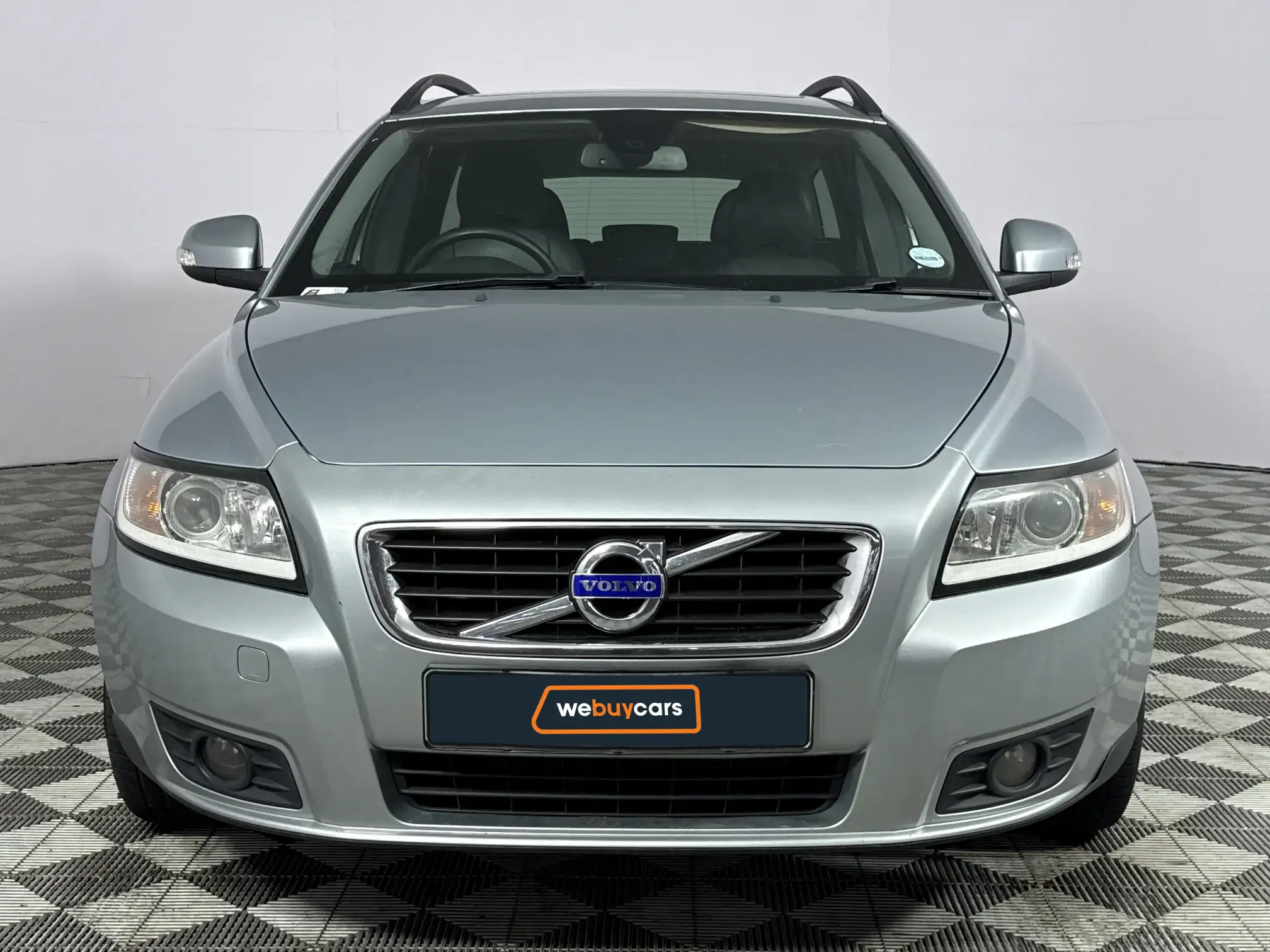 Volvo V50