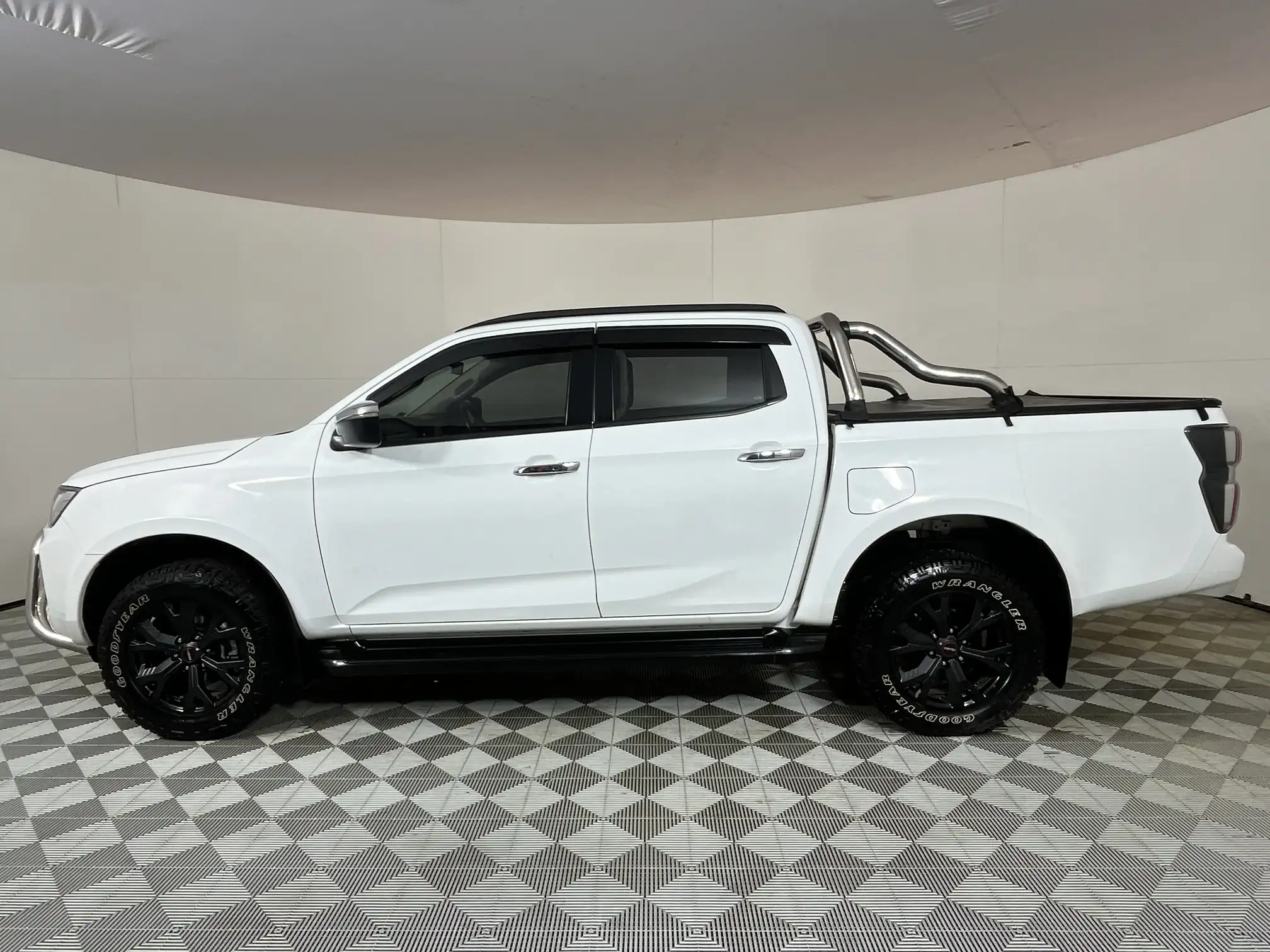 Isuzu D-MAX
