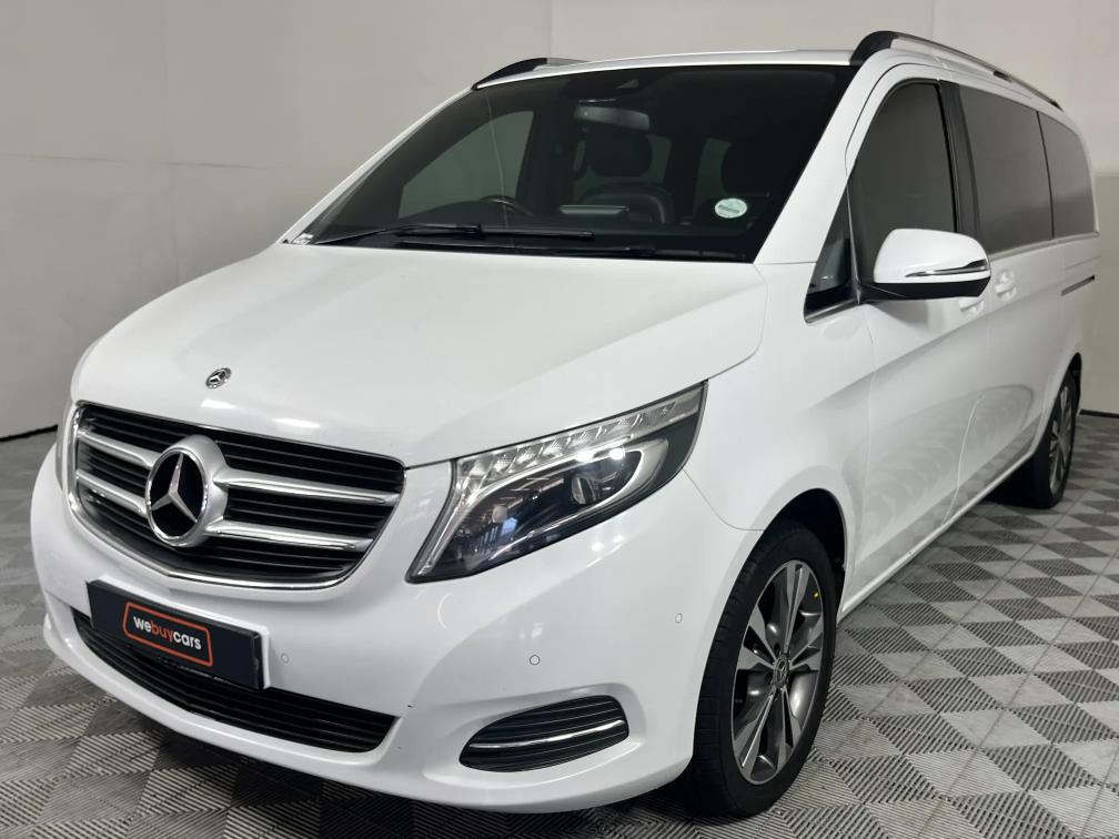 Mercedes Benz V220d Auto