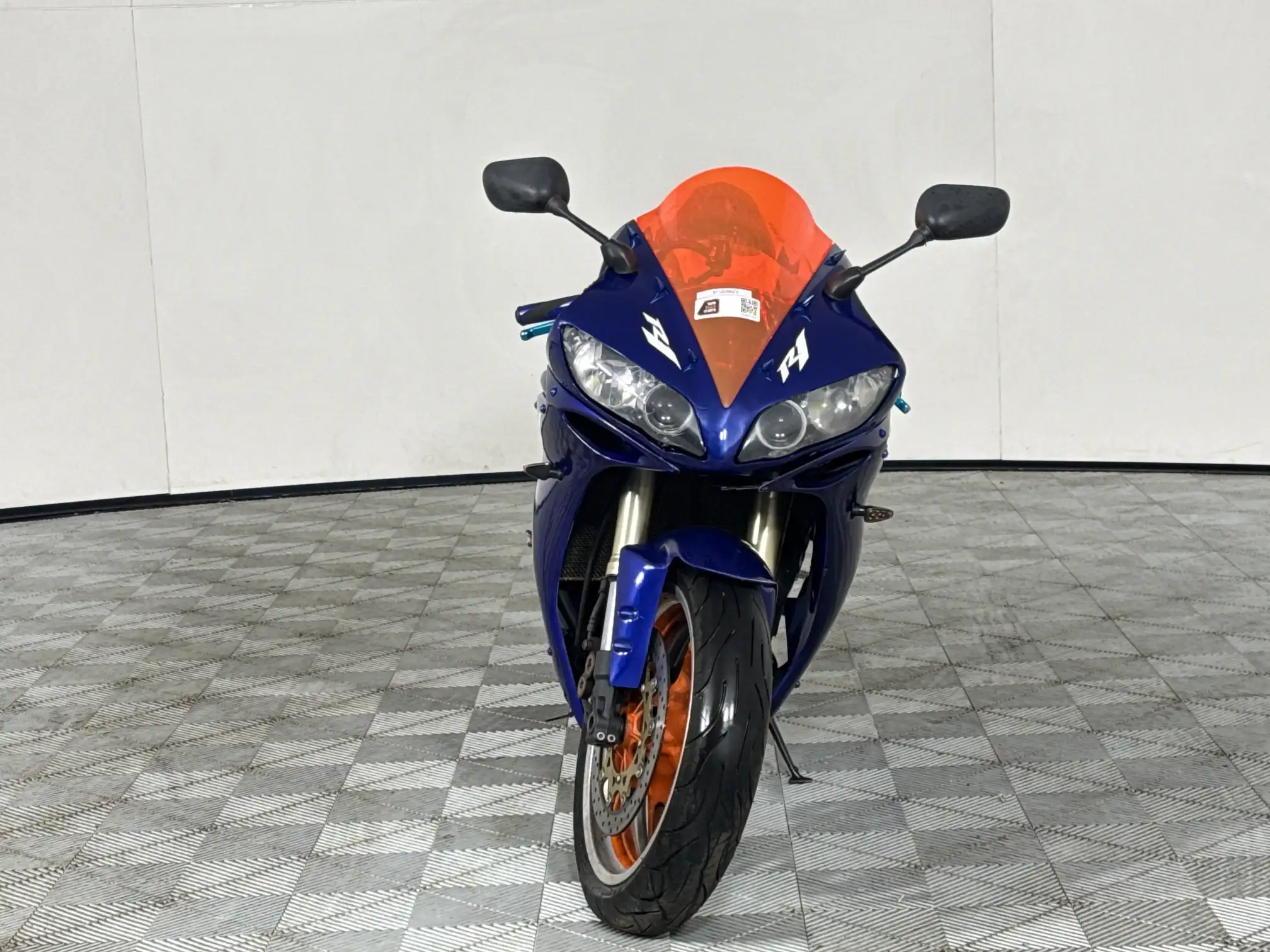Yamaha YZF R1