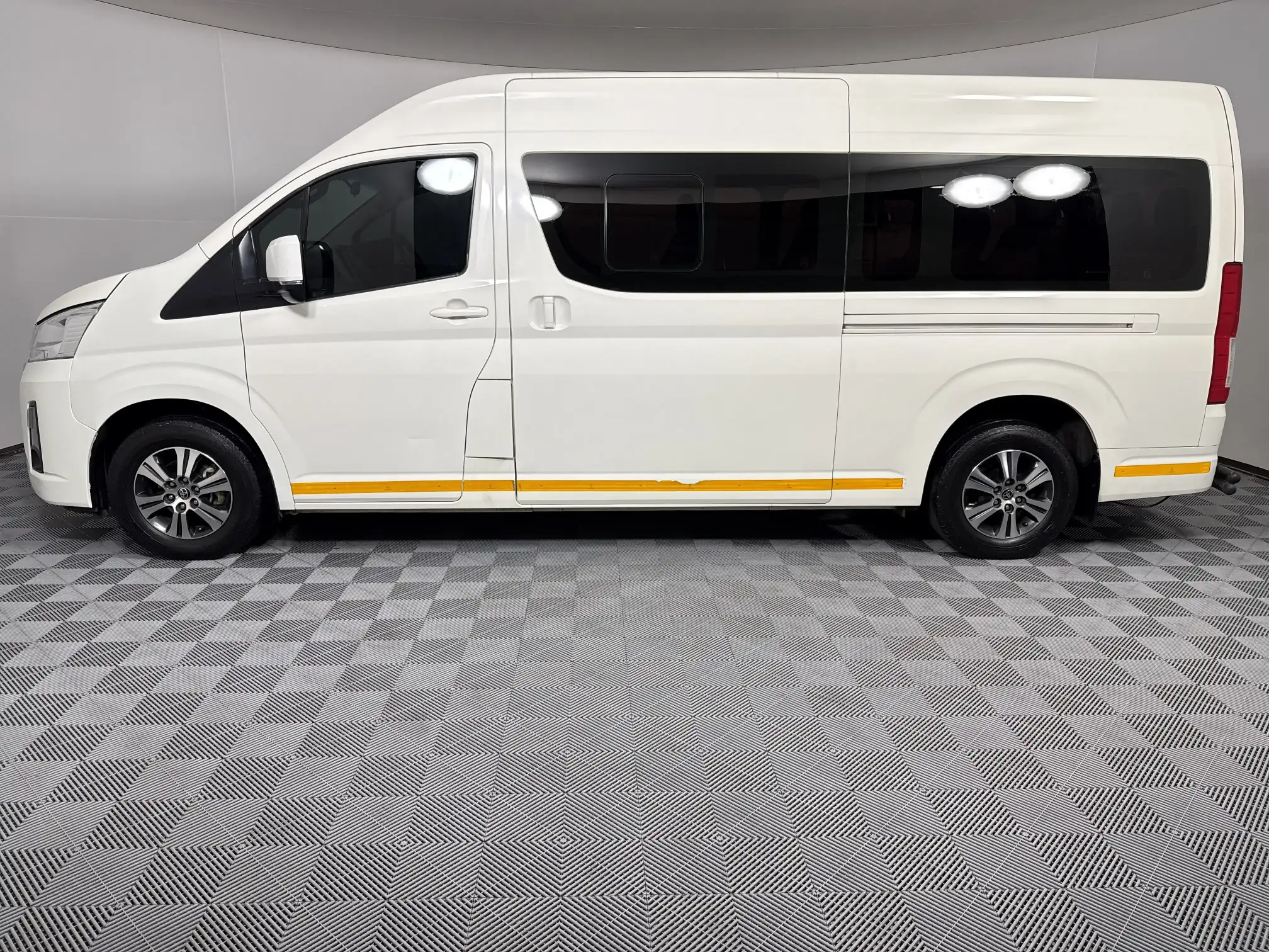 Toyota Quantum