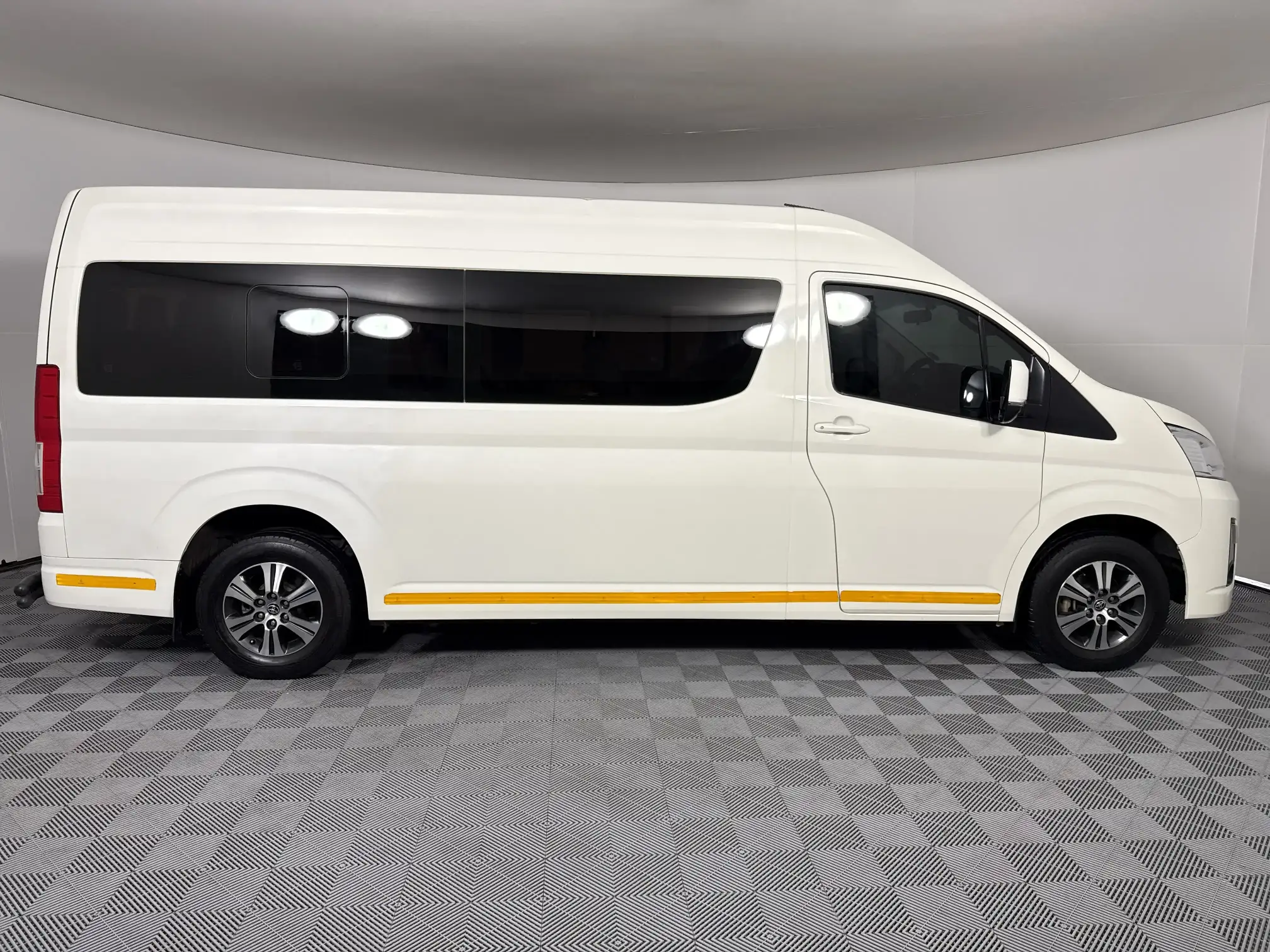 Toyota Quantum