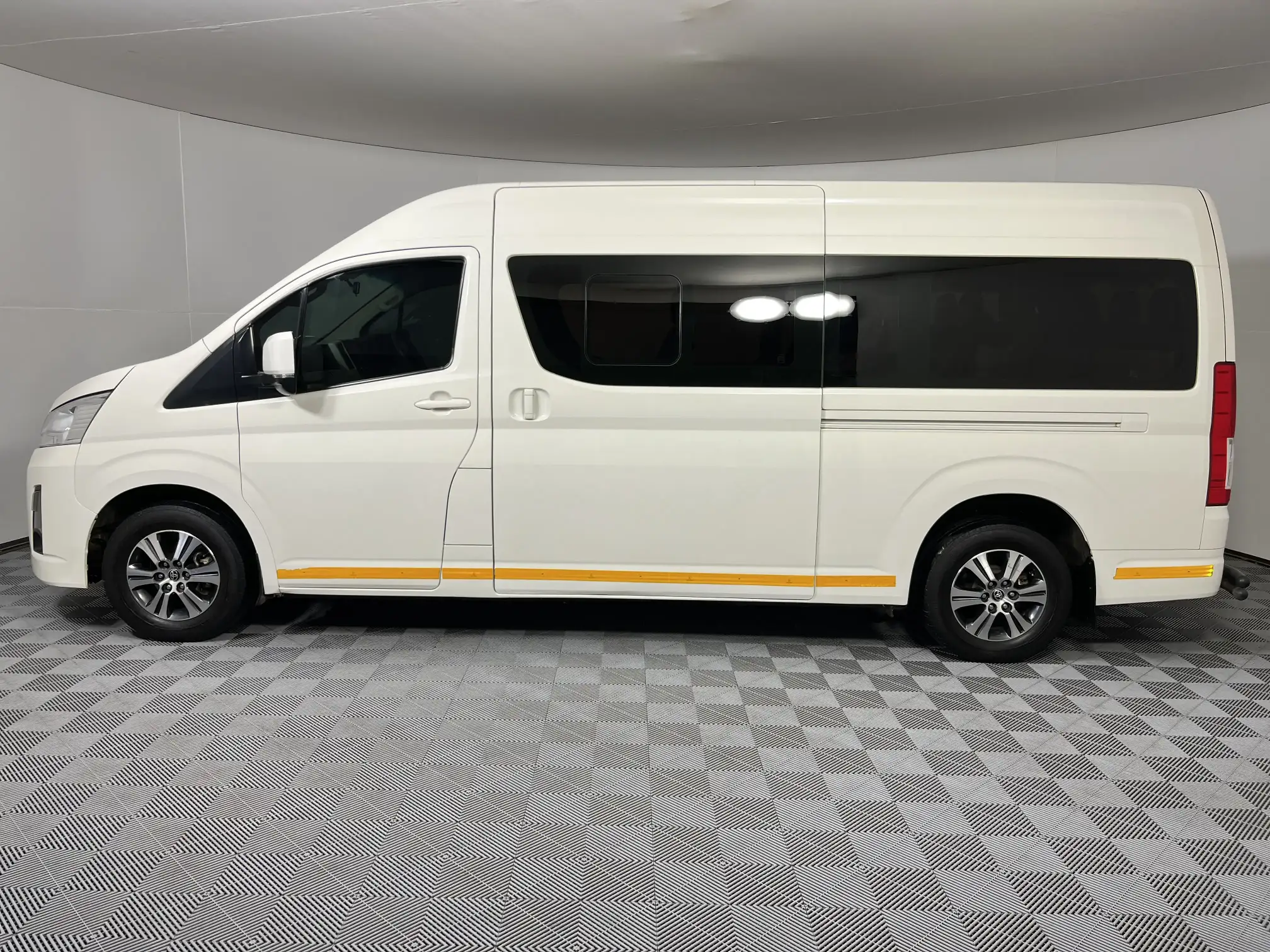 Toyota Quantum