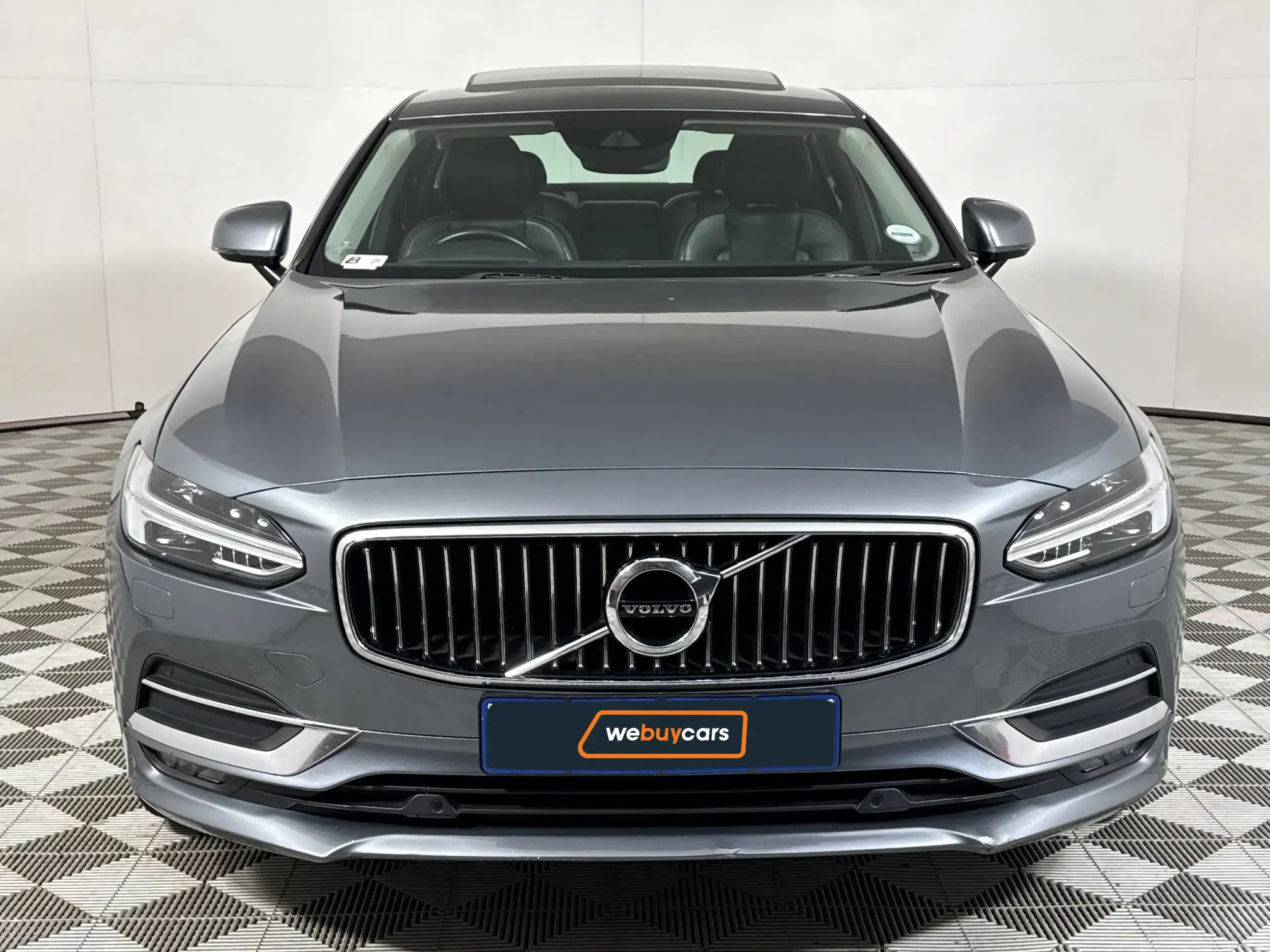 Volvo S90