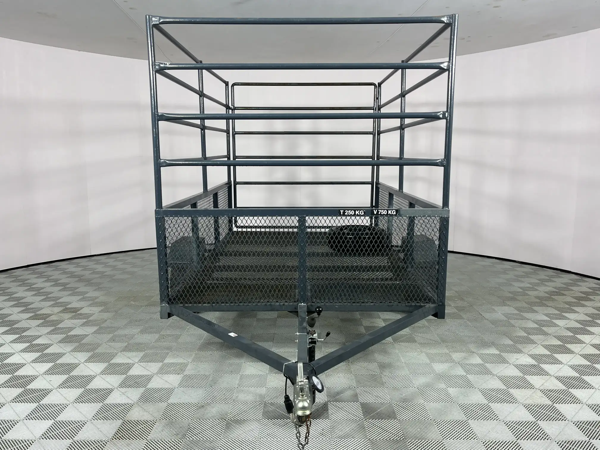Custom Top Trailer