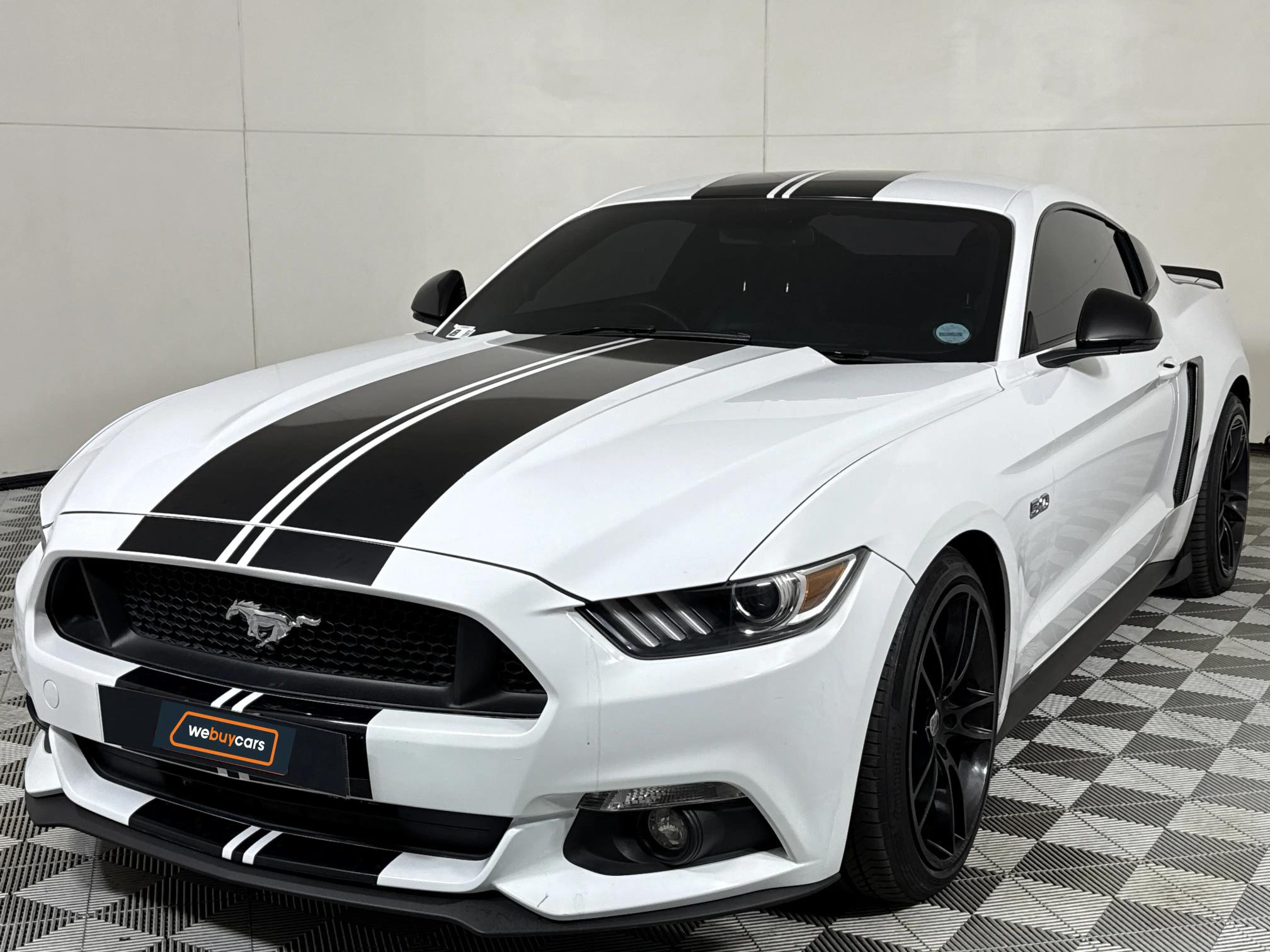 Ford Mustang 5.0 GT Fastback auto