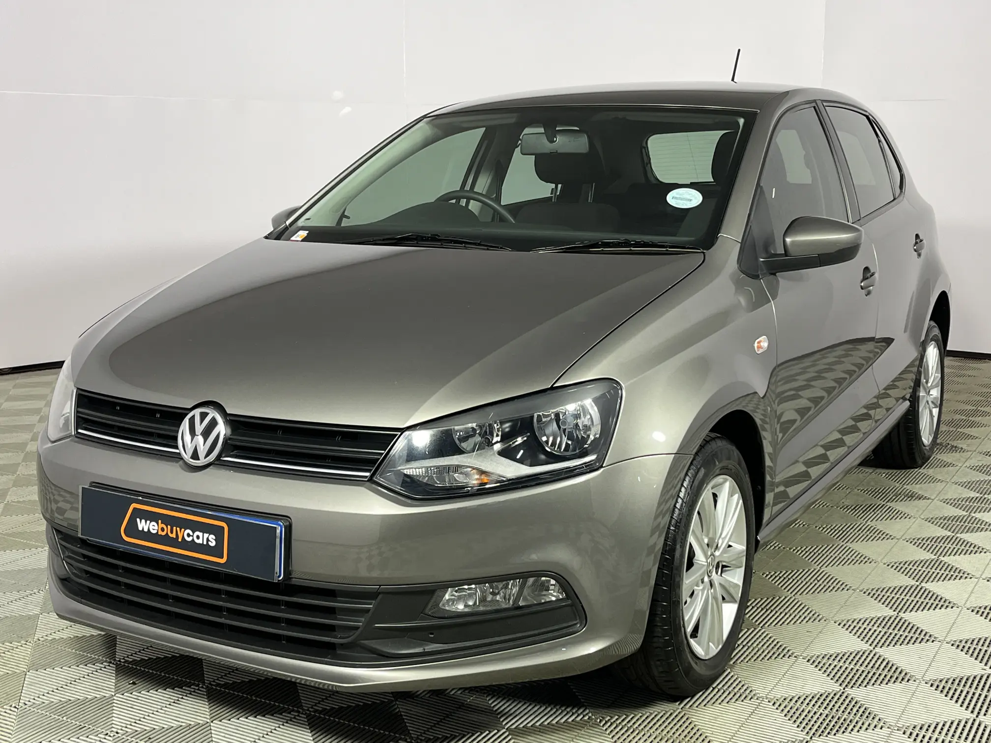 2019 Volkswagen Polo Vivo 1.6 Comfortline TIP (5dr)