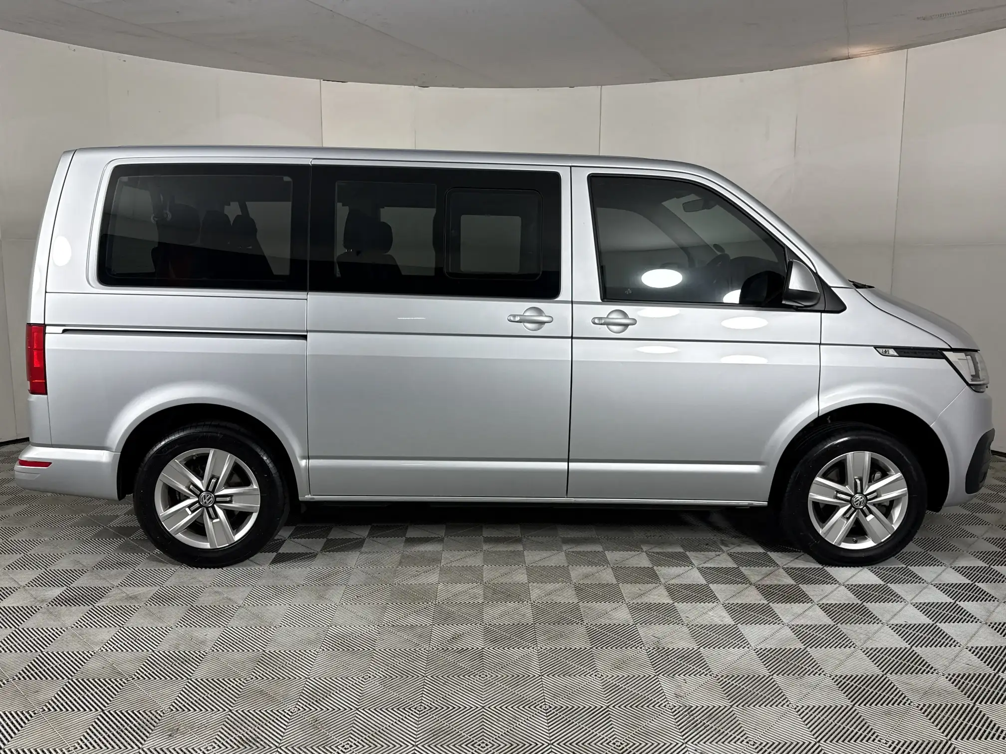 Volkswagen T6