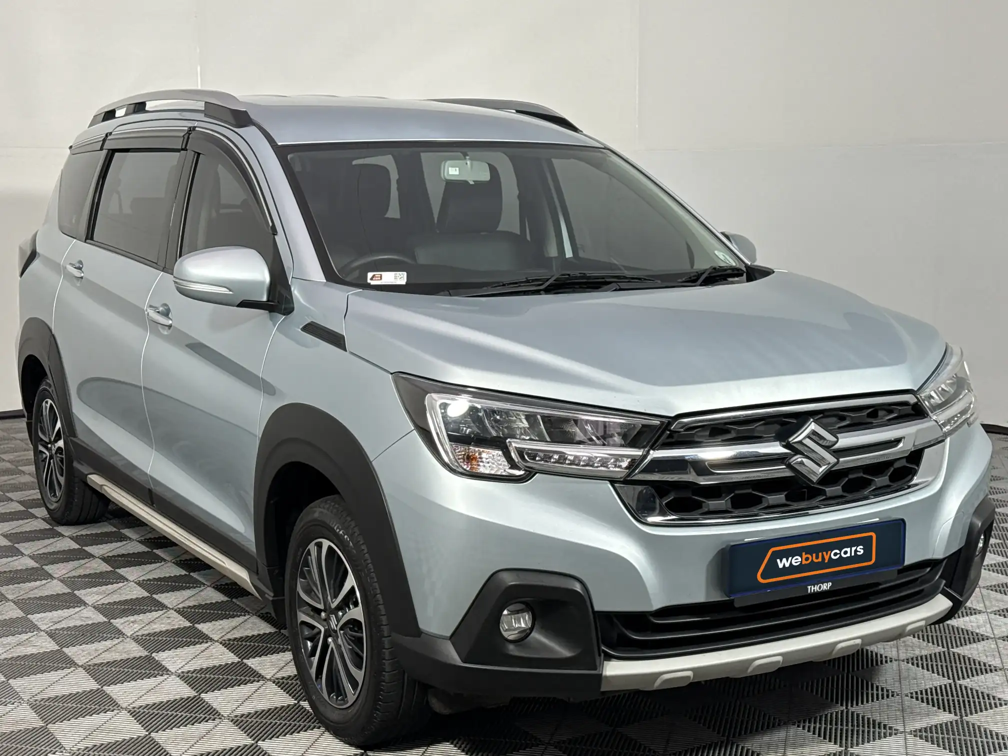 Suzuki XL6