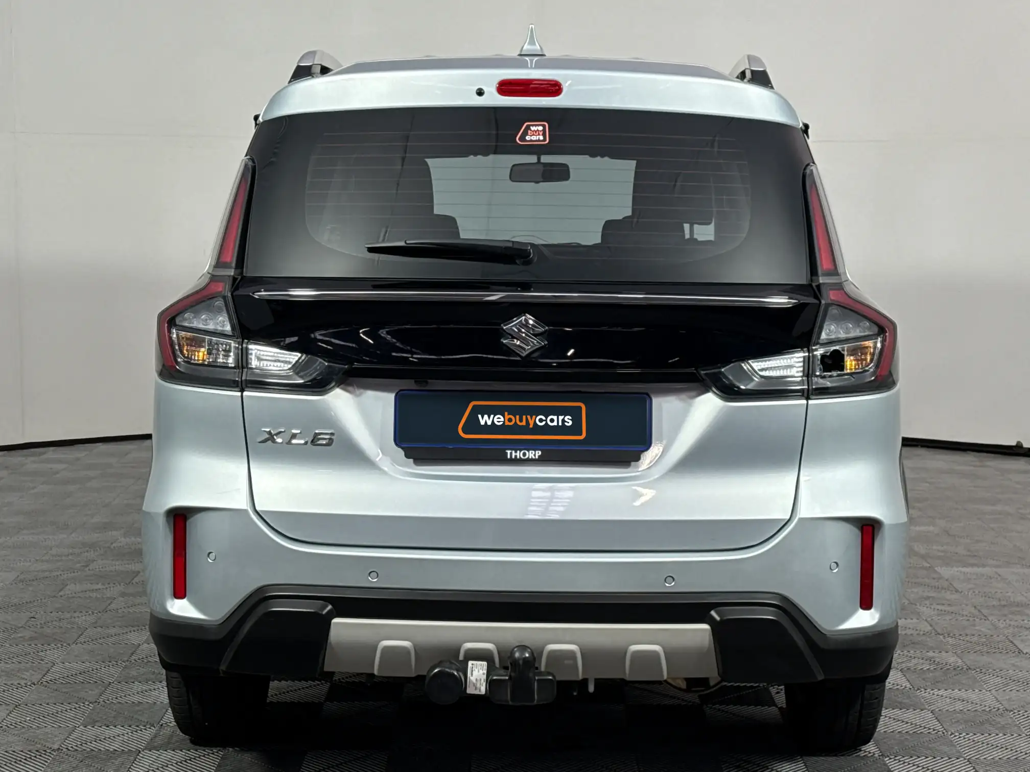 Suzuki XL6