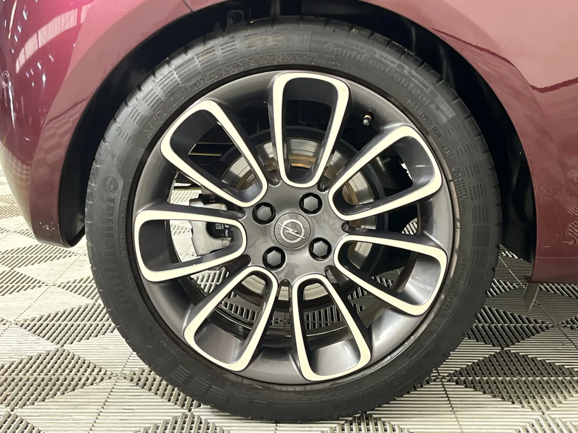Opel Adam