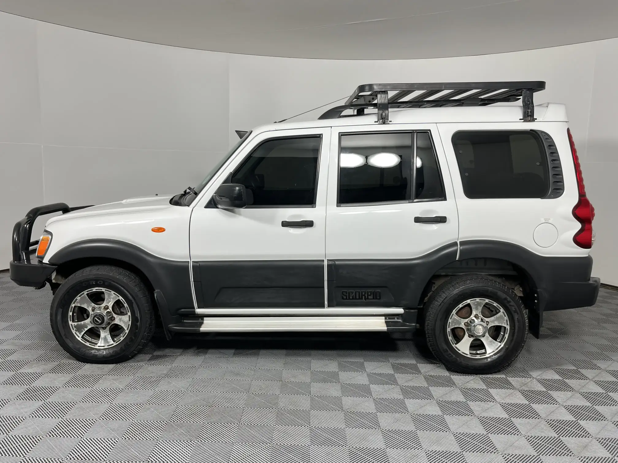 Mahindra Scorpio