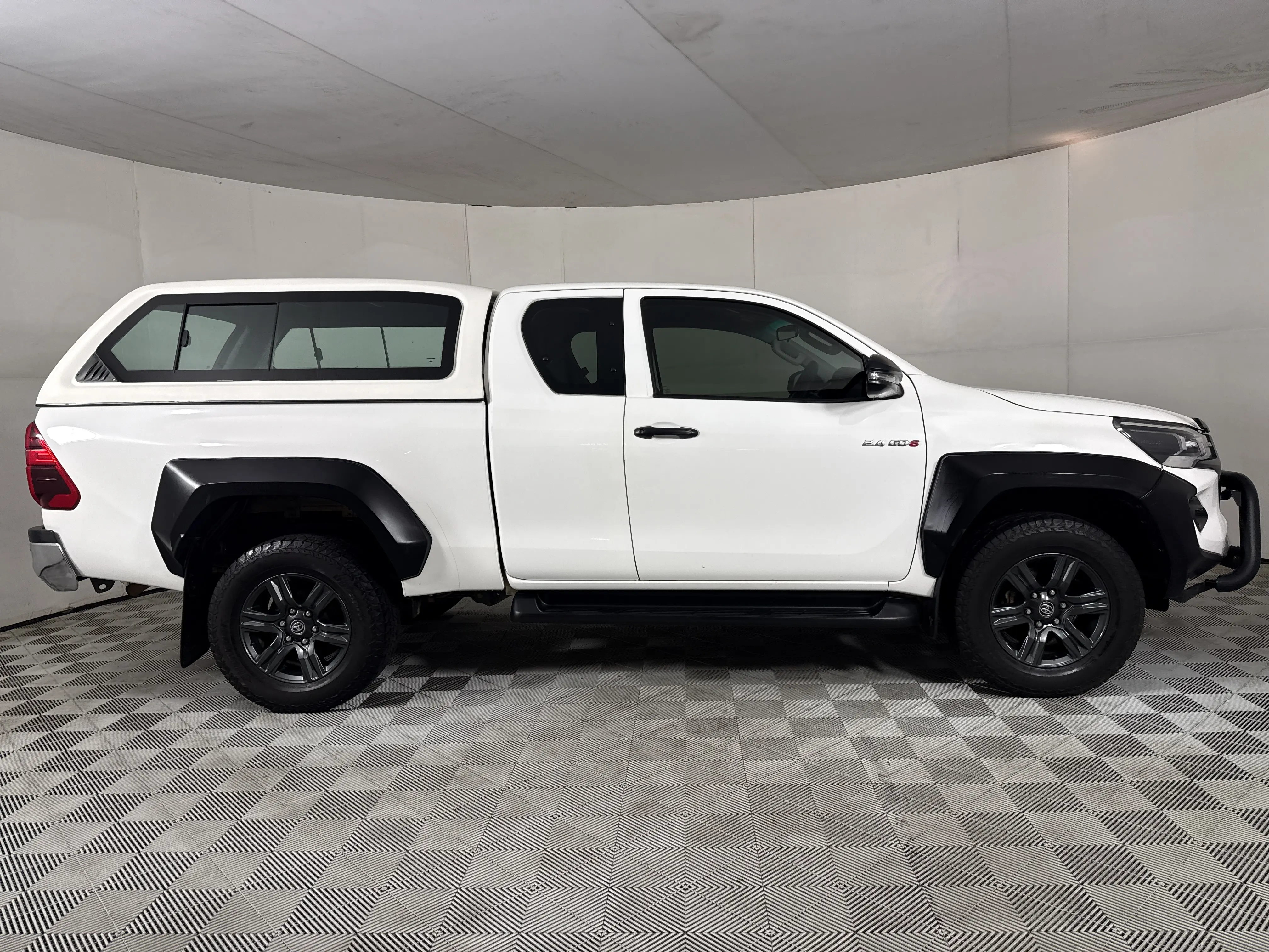 2021 Toyota Hilux 2.4 Gd-6 RB Raider Auto Pick Up E/cab, photo 4