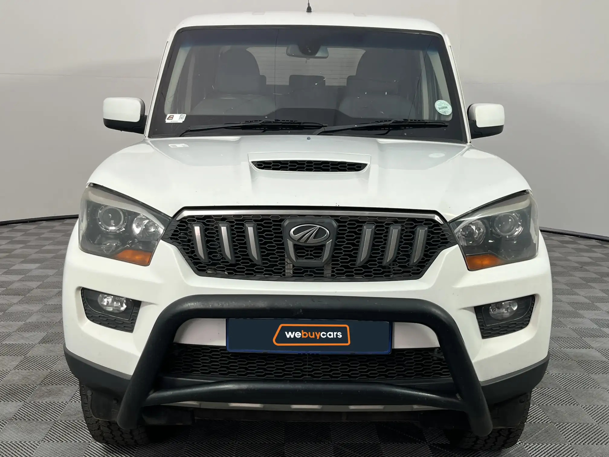 Mahindra PIK UP