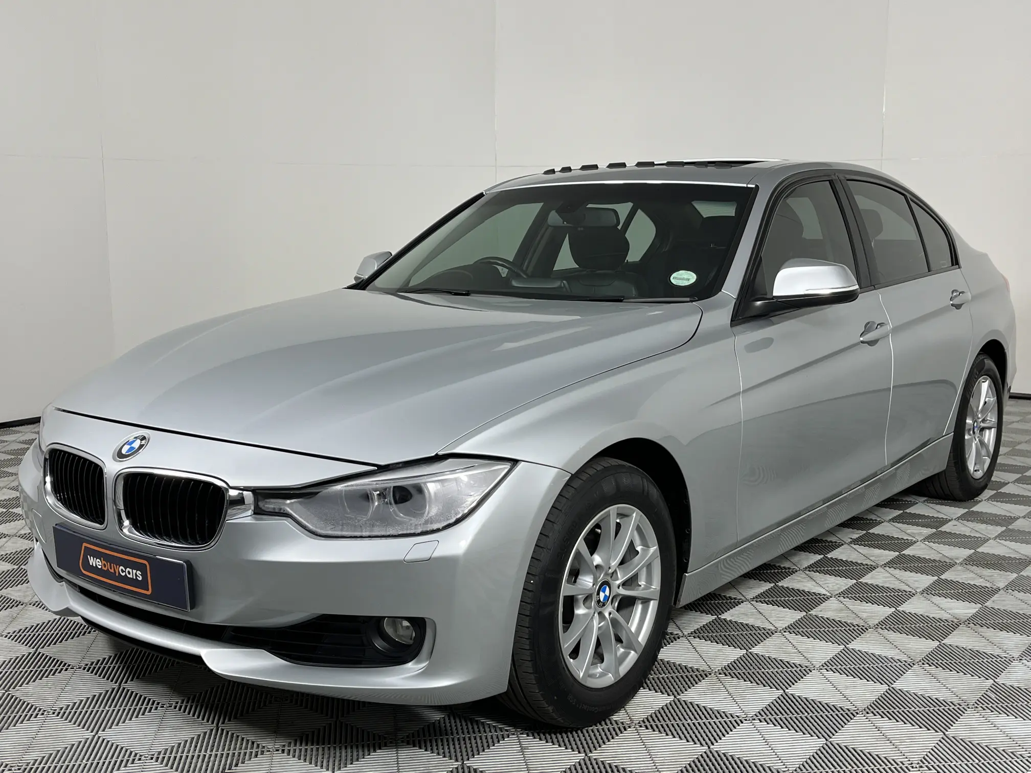 2015 BMW 3 Series 320i Auto (F30)