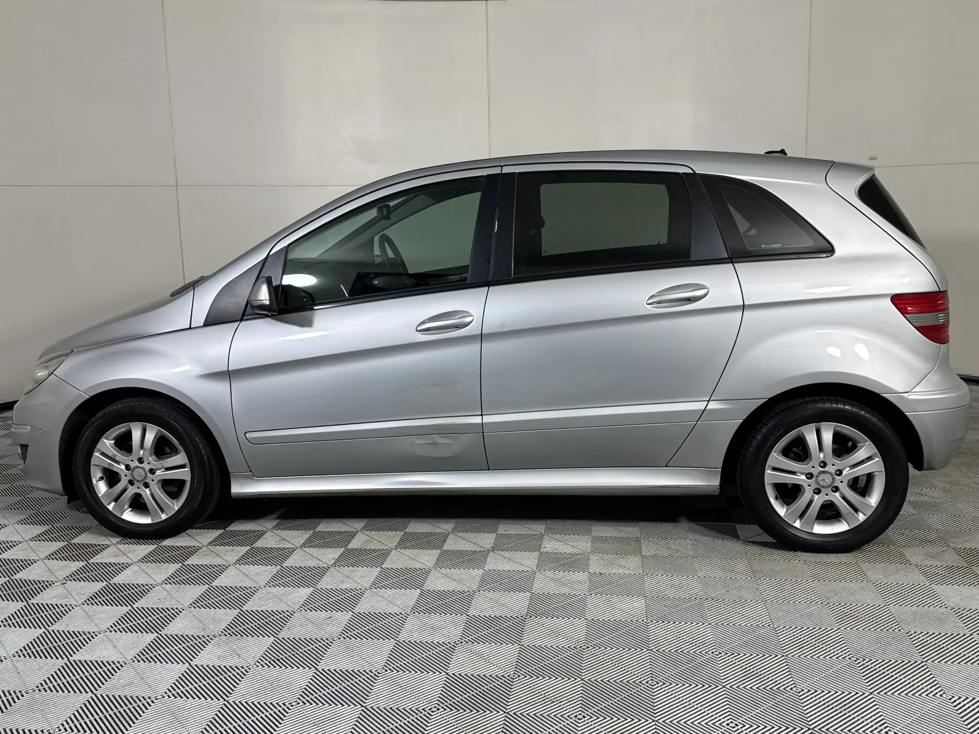 Mercedes-Benz B Class