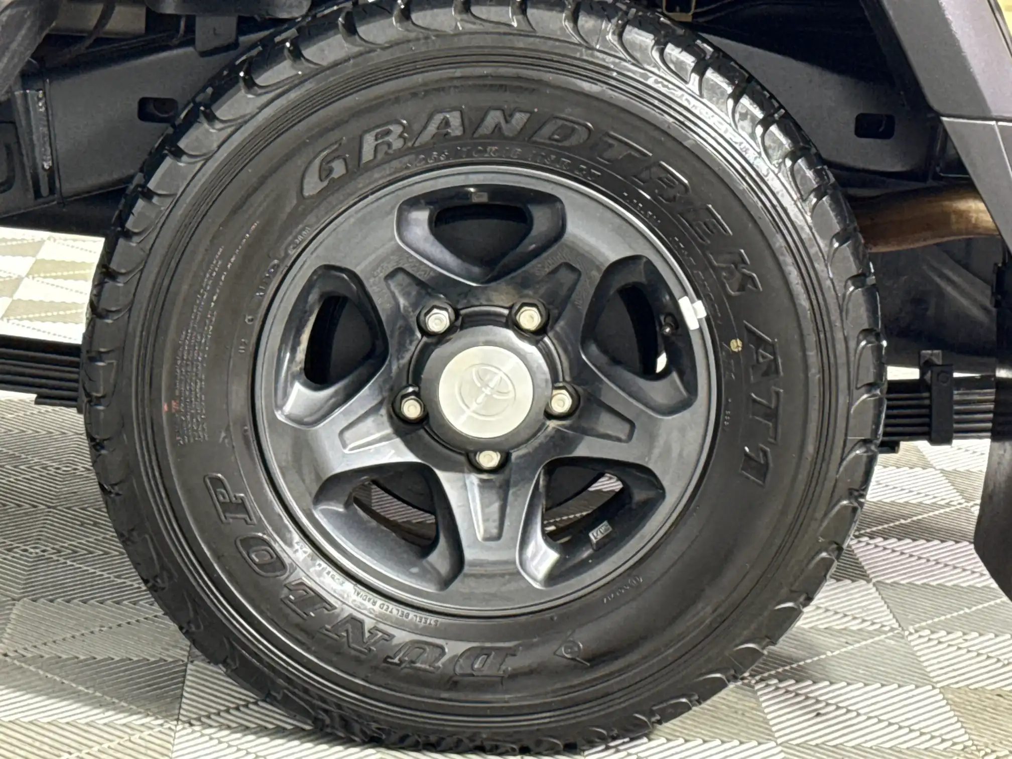 Toyota Land Cruiser