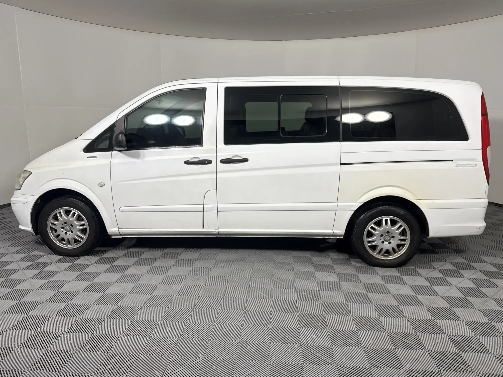 Mercedes-Benz Vito BUS