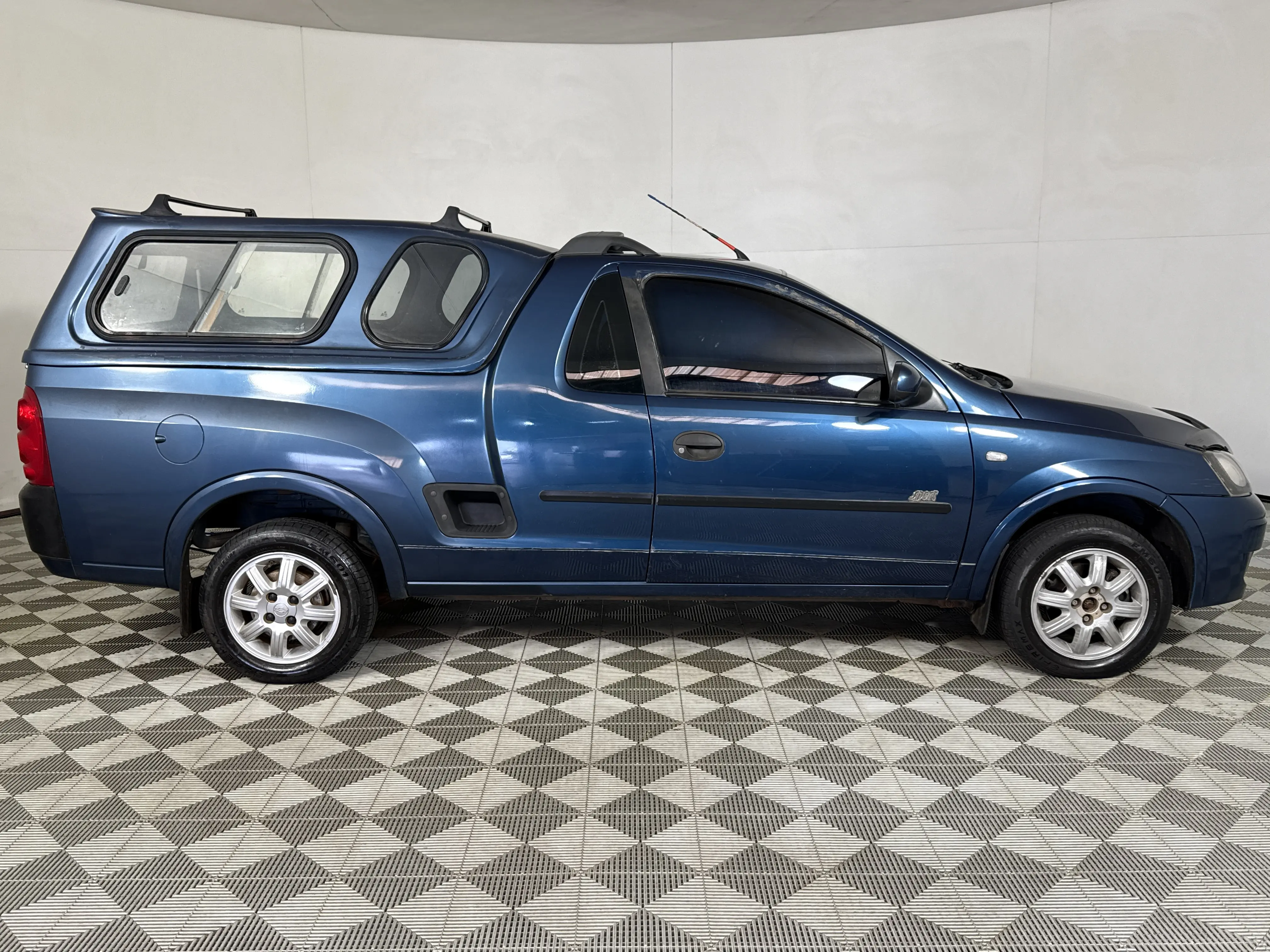 2011 Chevrolet Utility 1.4 Sport Pick Up Single Cab, photo 4