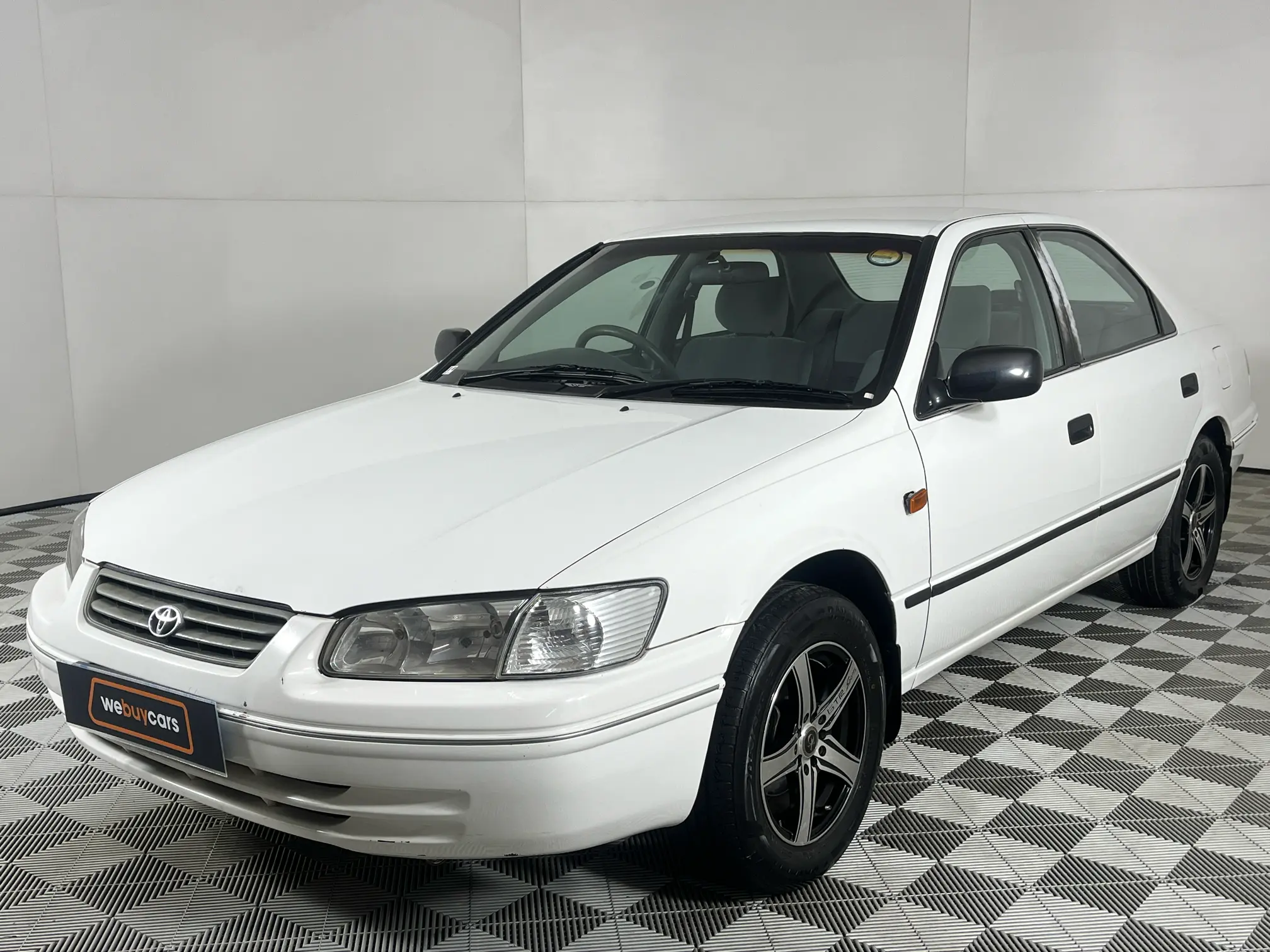 2001 Toyota Camry 220 GL Auto