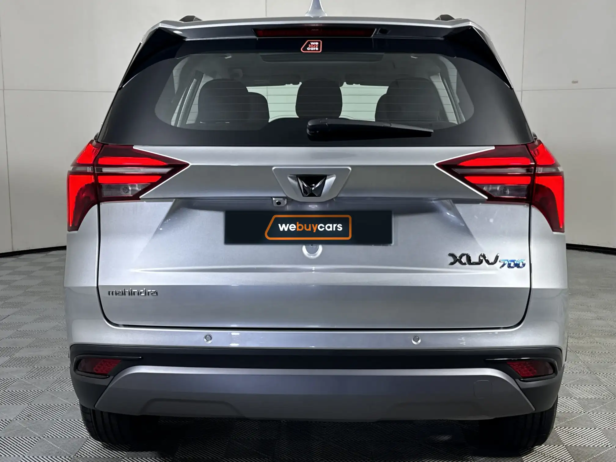 Mahindra XUV 700
