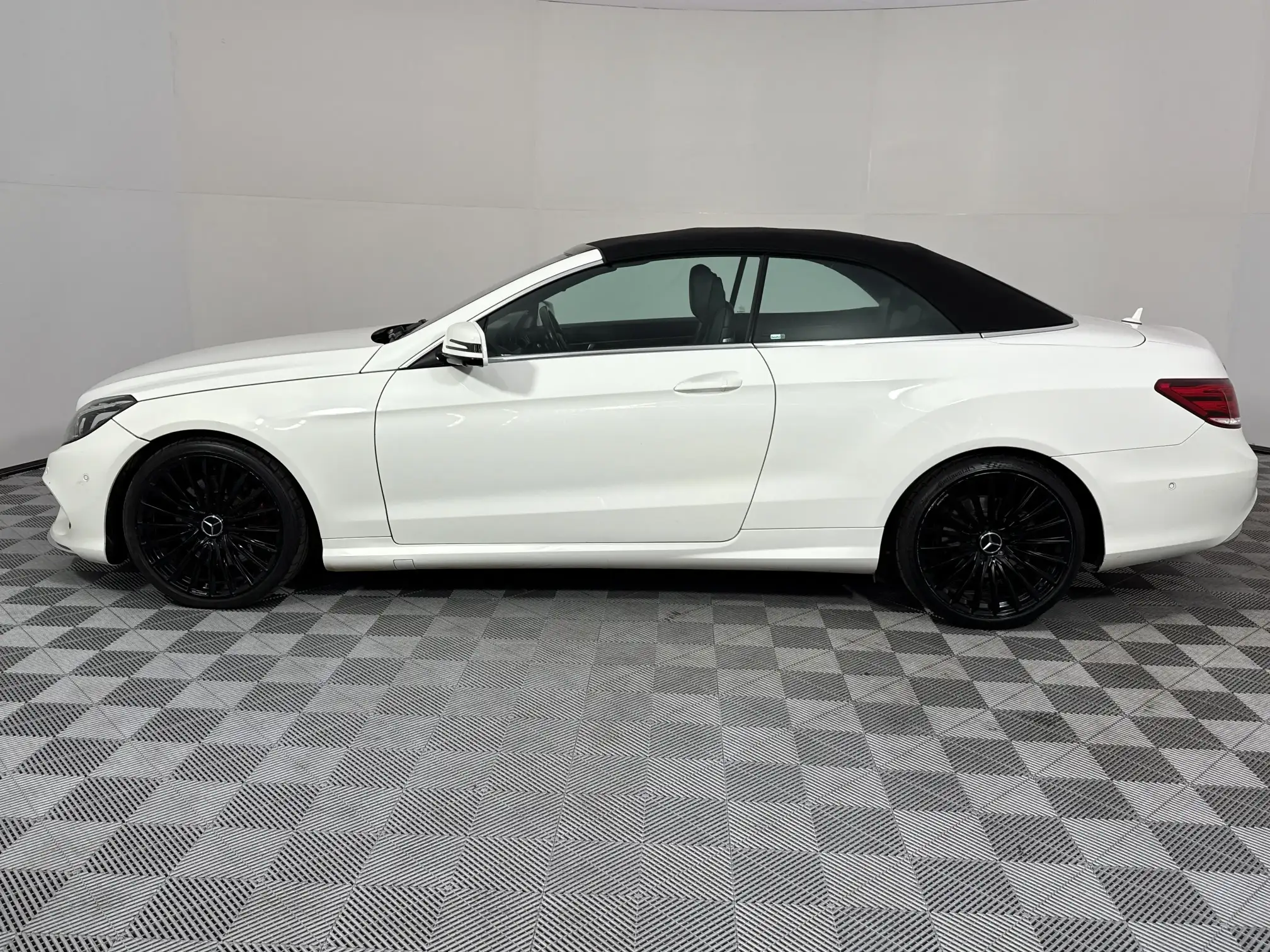 Mercedes-Benz E Class Coupe