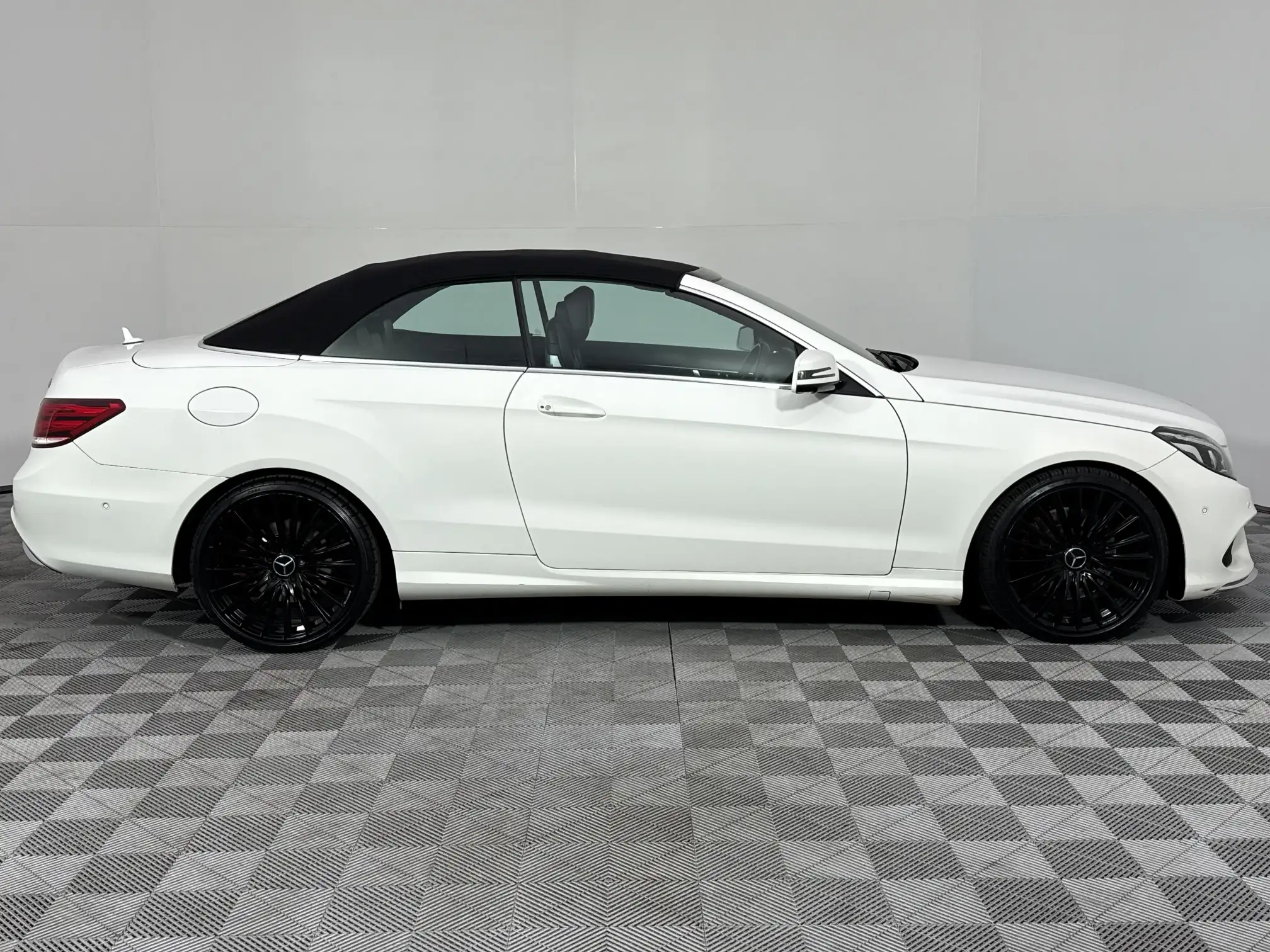 Mercedes-Benz E Class Coupe