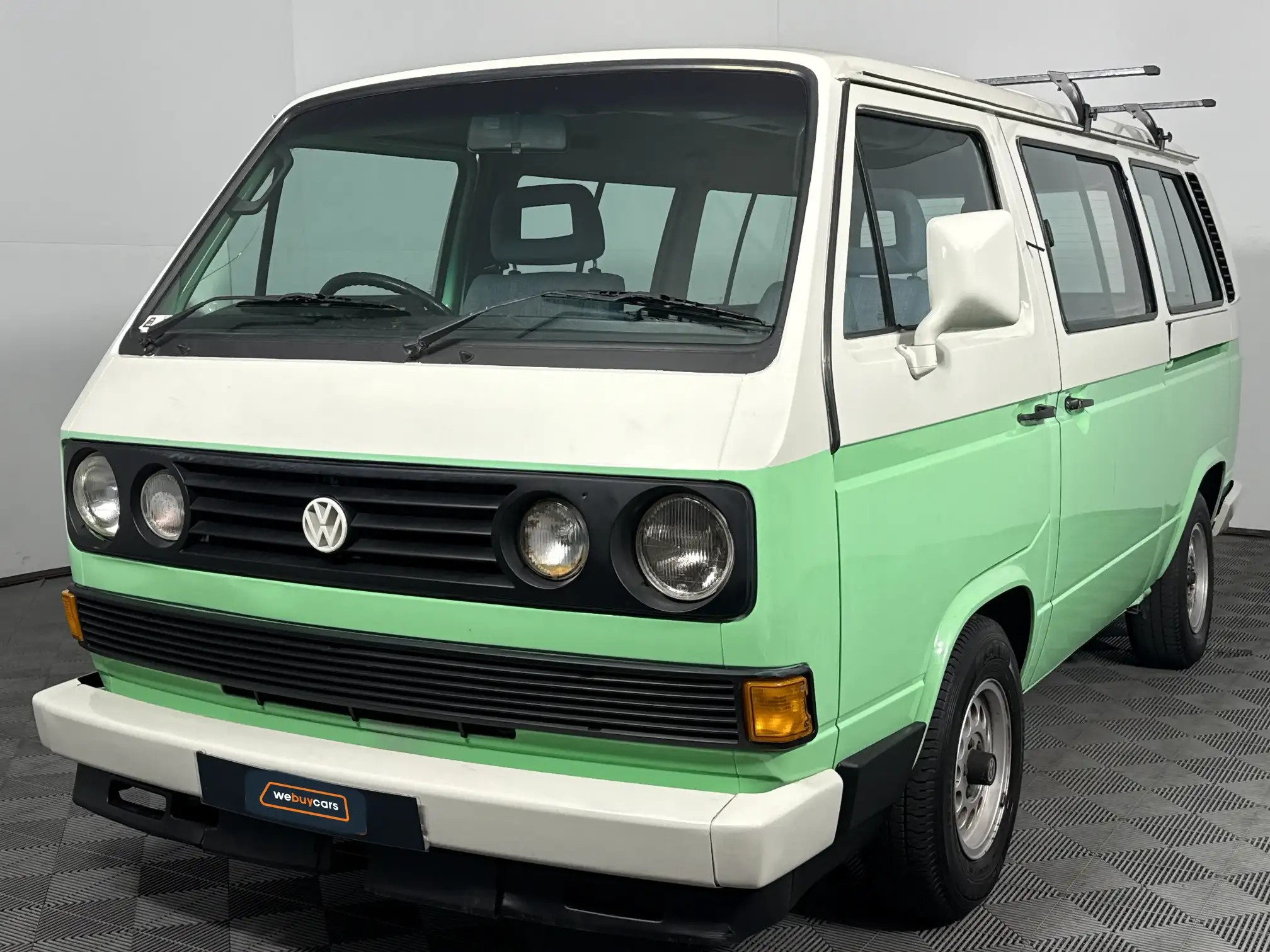 1992 Volkswagen Kombi AND Microbus