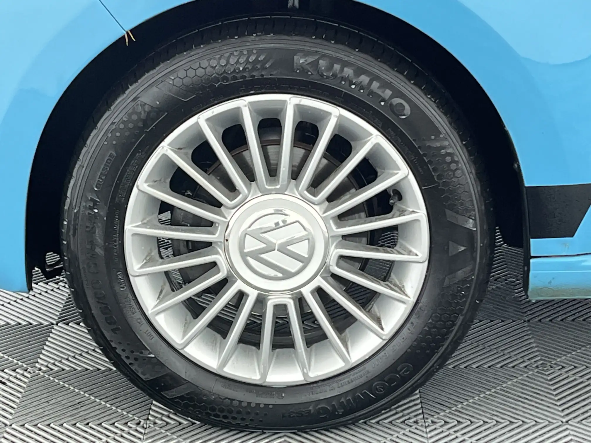 Volkswagen UP