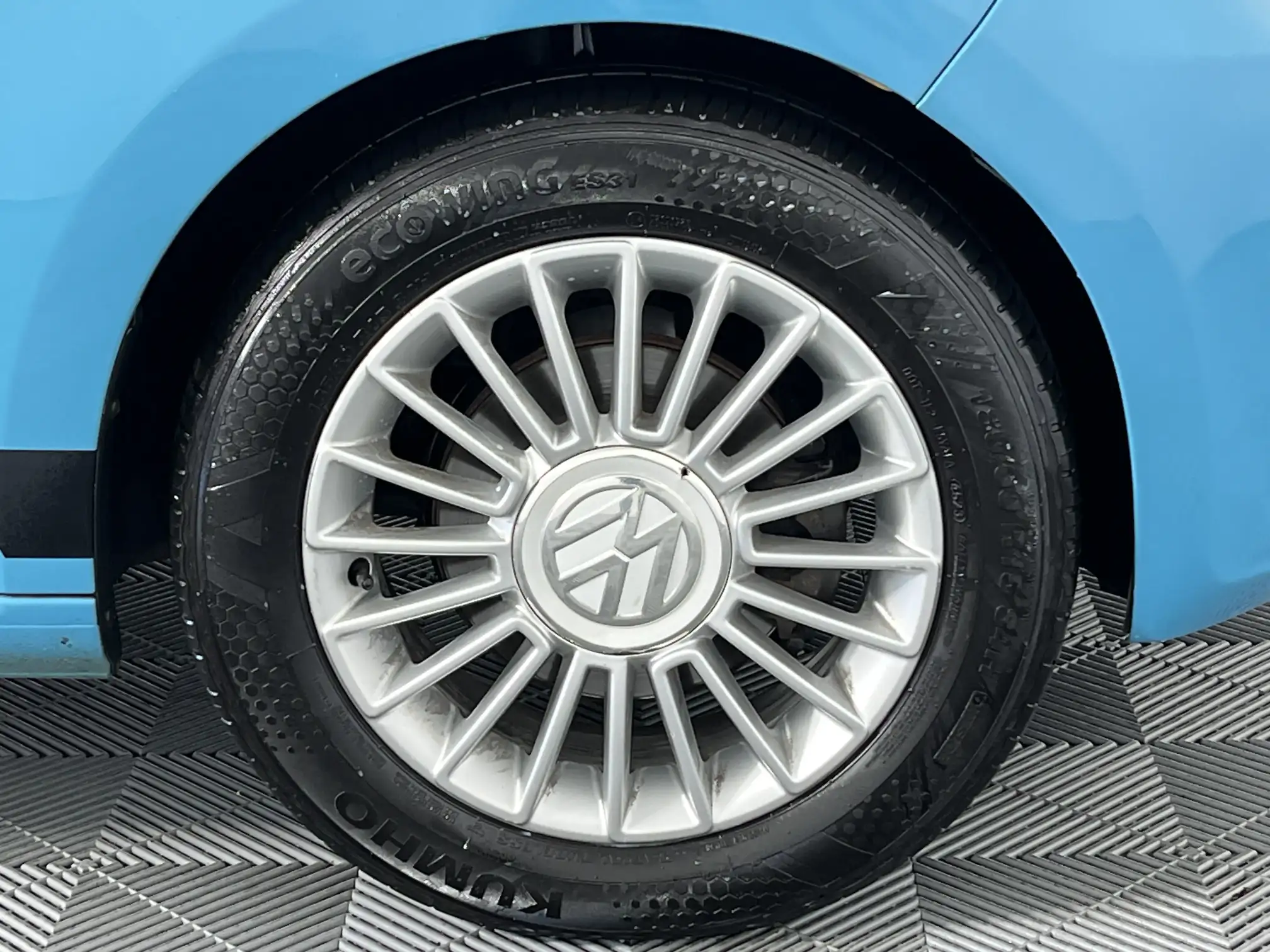 Volkswagen UP